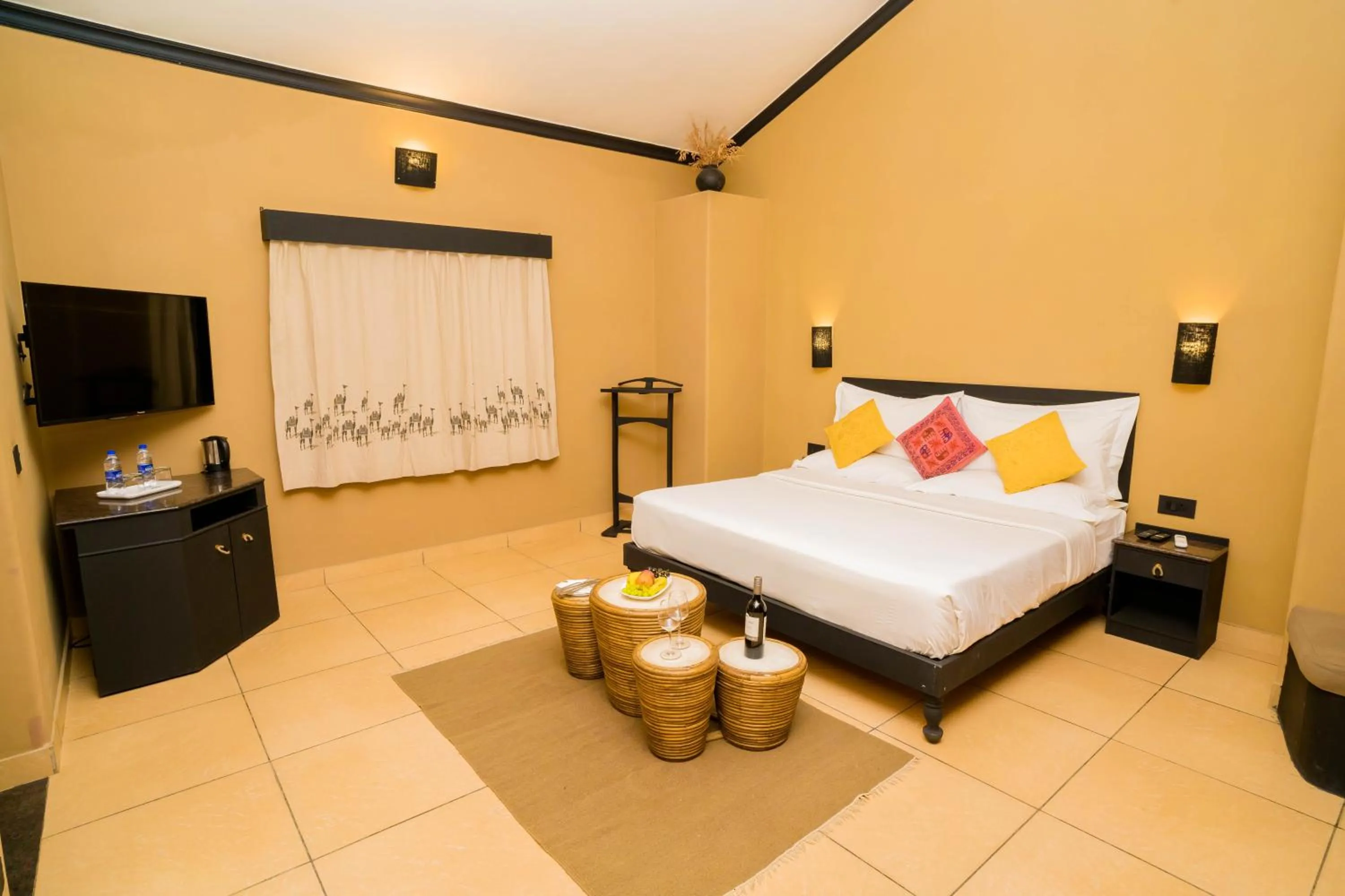 TV and multimedia, Bed in Clarks Safari Pushkar