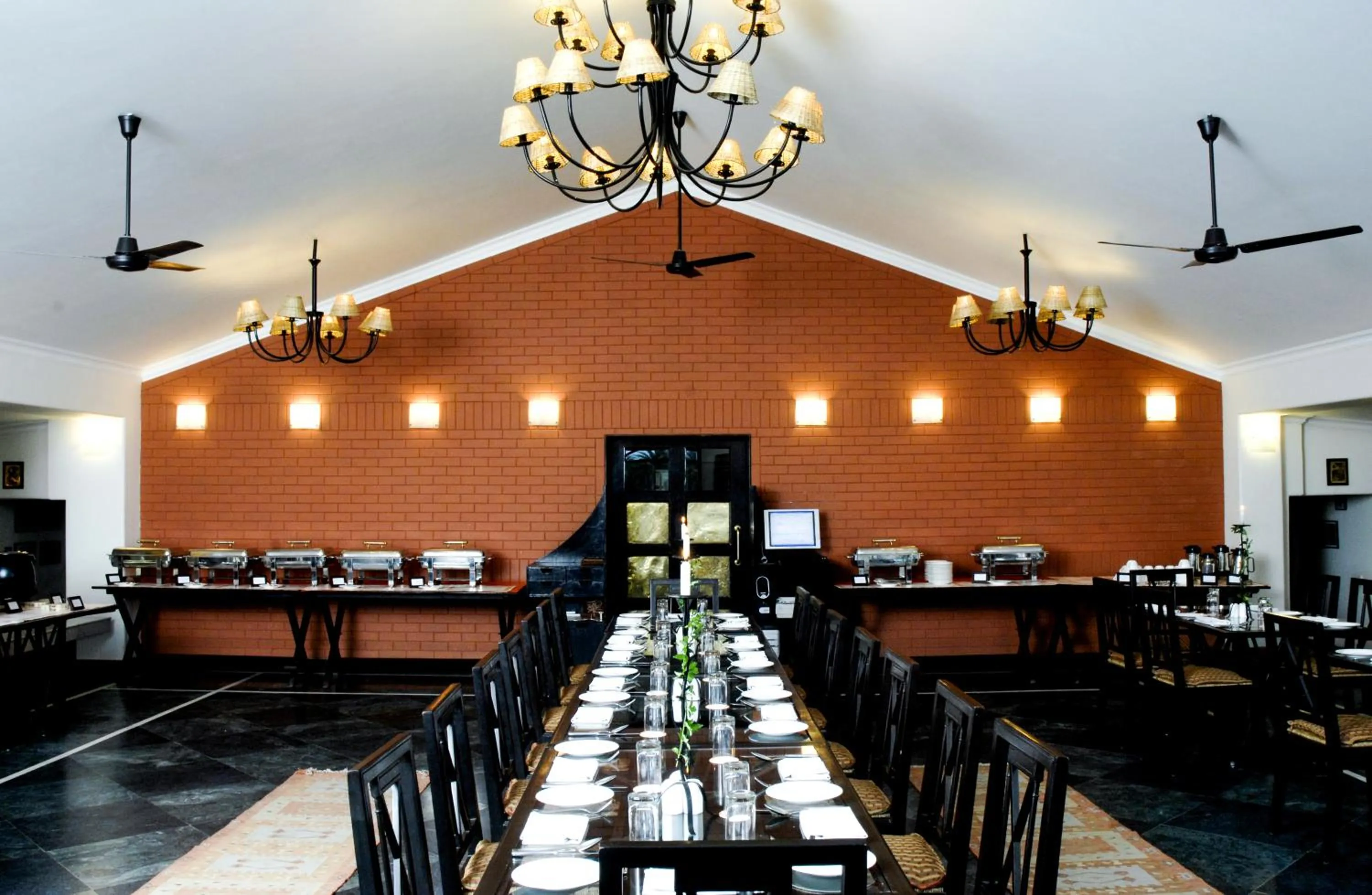 Restaurant/places to eat in Clarks Safari Pushkar