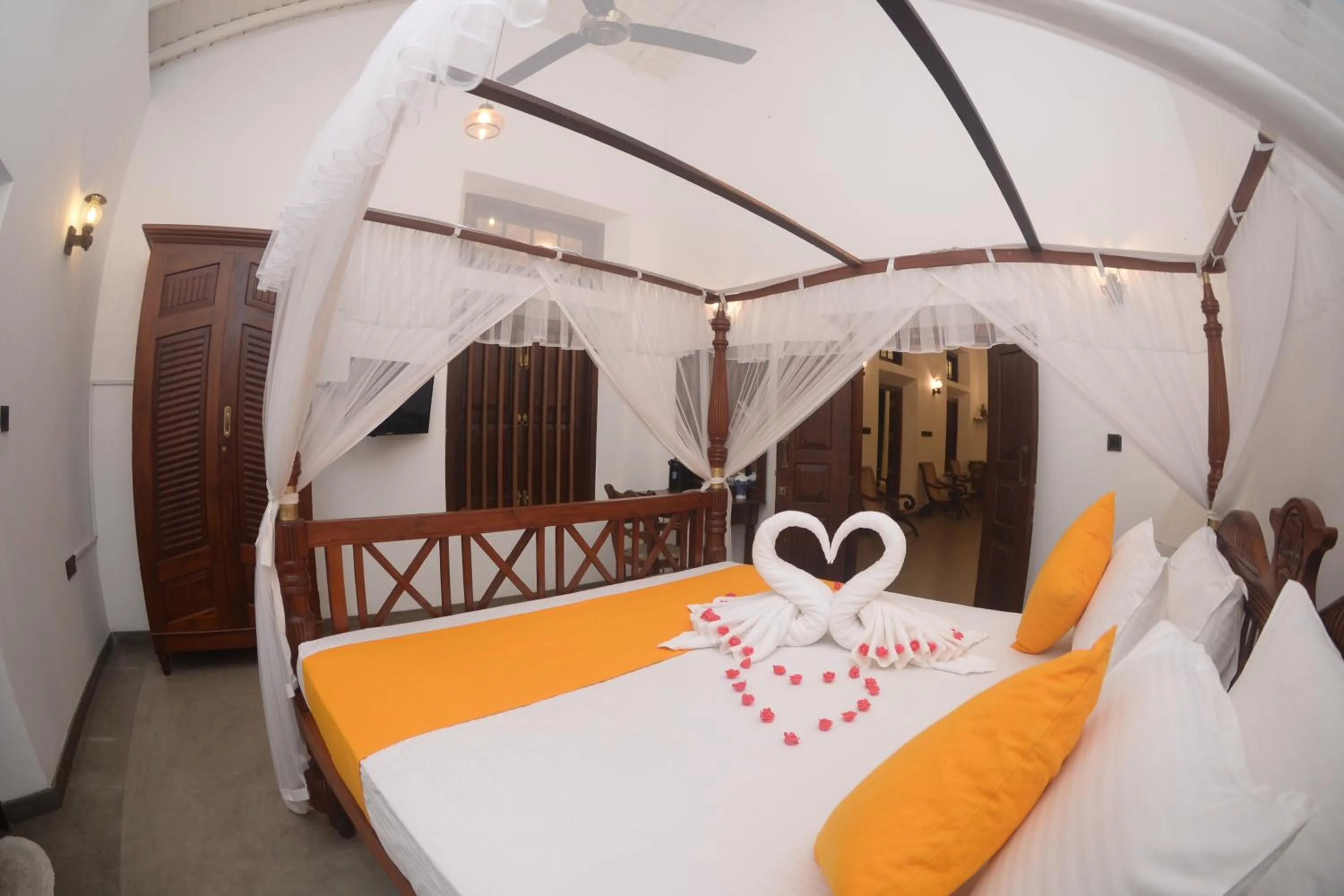 Bed in Pinipahana Walauwa Resort & villa