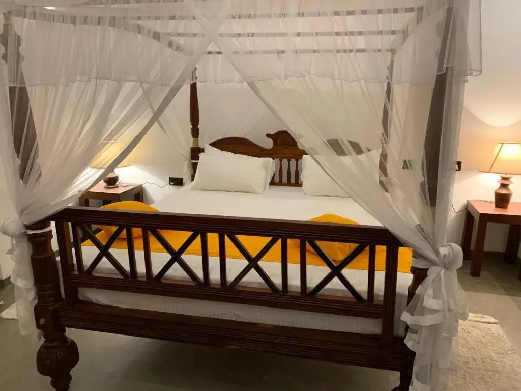 Deluxe Double Room - single occupancy in Pinipahana Walauwa Resort & villa Deluxe Double Room - single occupancy in Pinipahana Walauwa Resort & villa