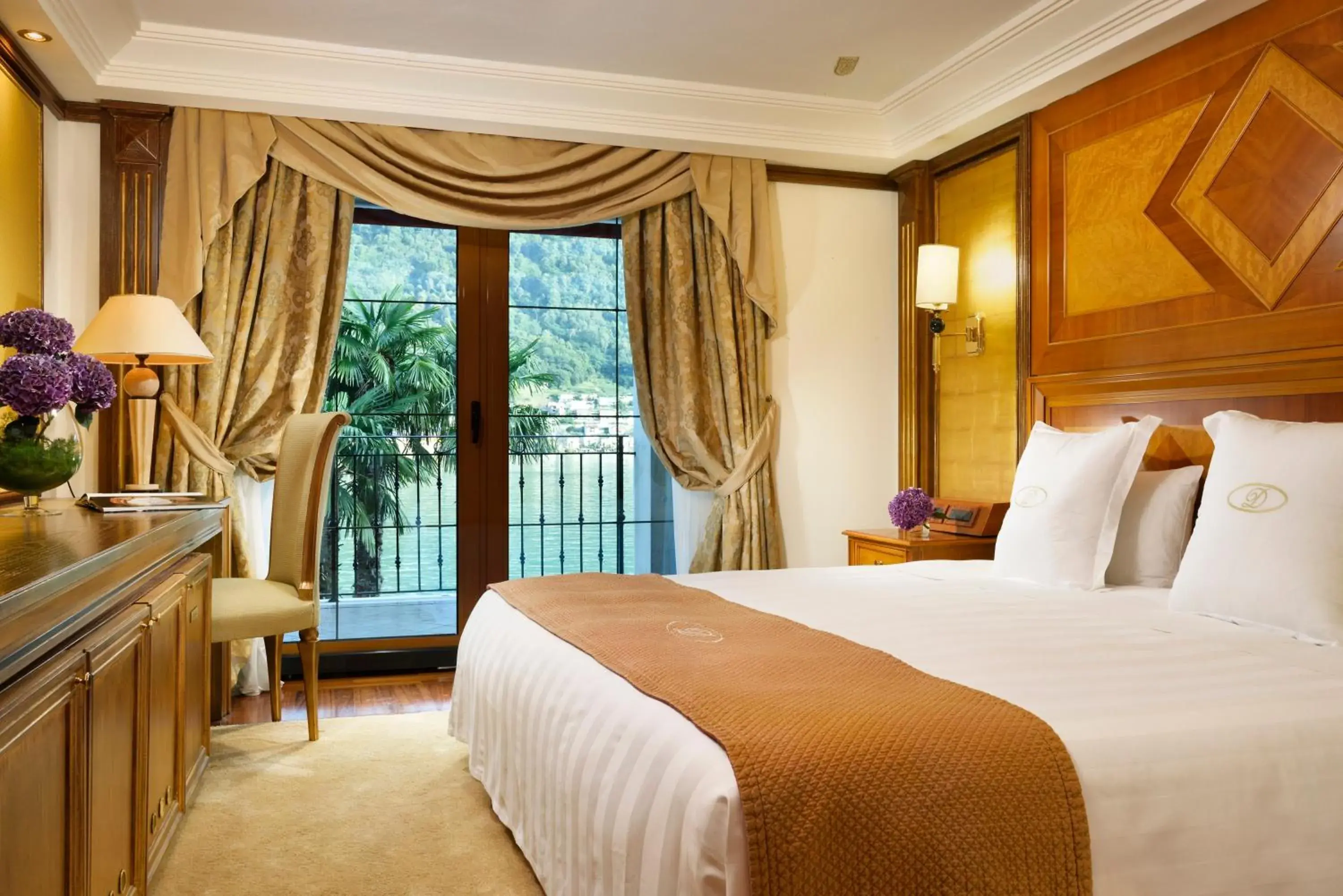 Presidential Suite with Lake View in Swiss Diamond Hotel & Spa Presidential Suite with Lake View in Swiss Diamond Hotel & Spa