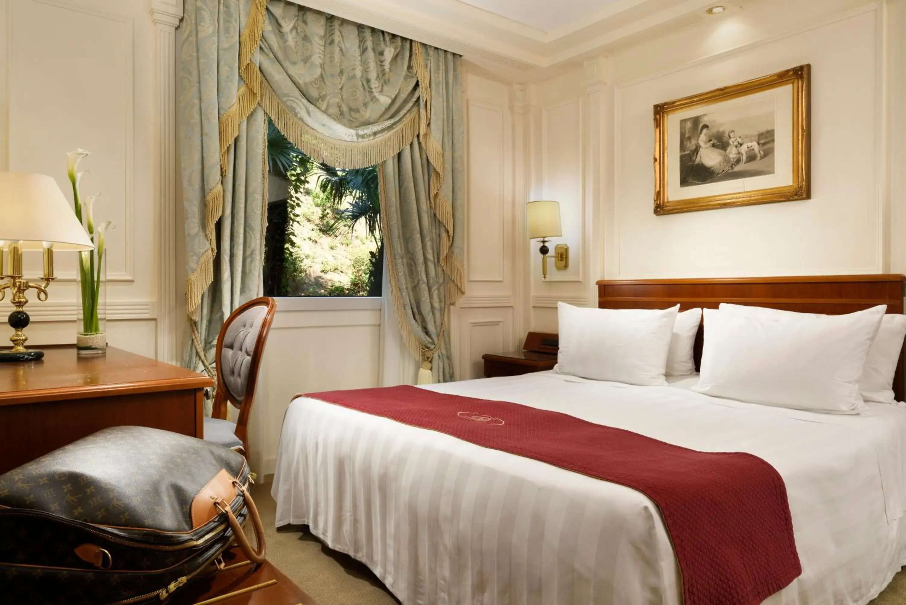 Photo of the whole room, Bed in Swiss Diamond Hotel & Spa Photo of the whole room, Bed in Swiss Diamond Hotel & Spa