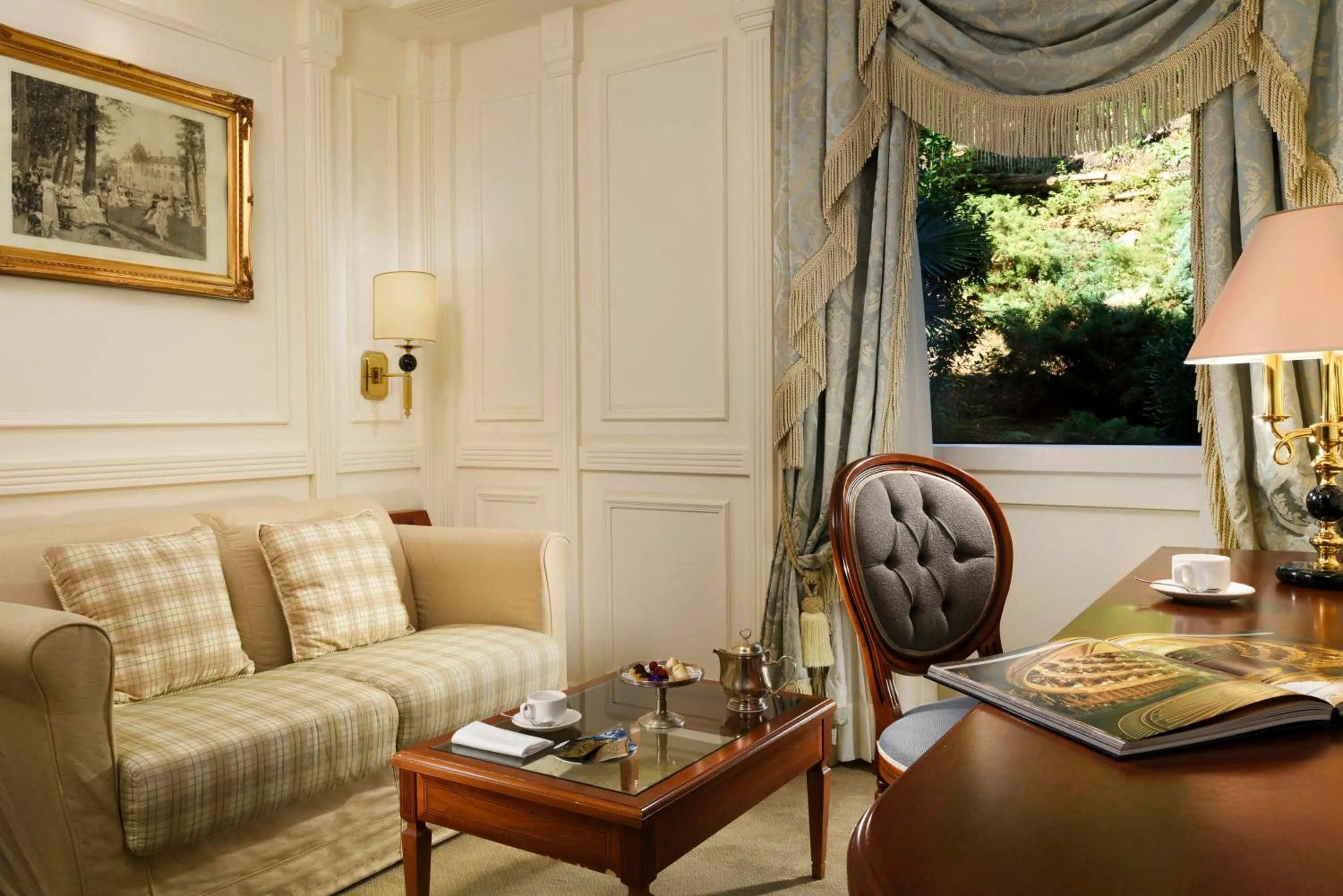 Seating area in Swiss Diamond Hotel & Spa