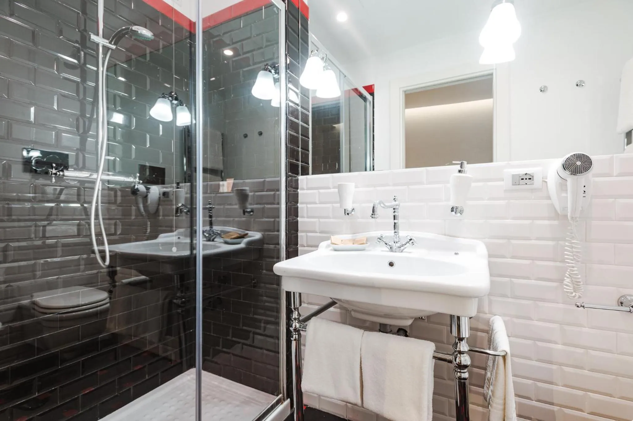 Bathroom in Nikis Collection Trastevere