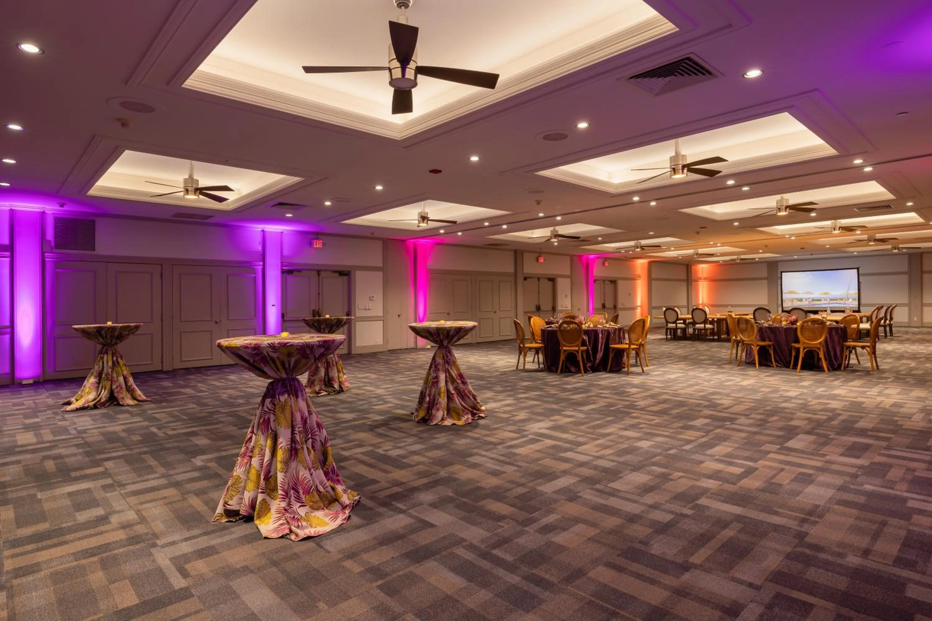 Meeting/conference room in Royal Lahaina Resort & Bungalows