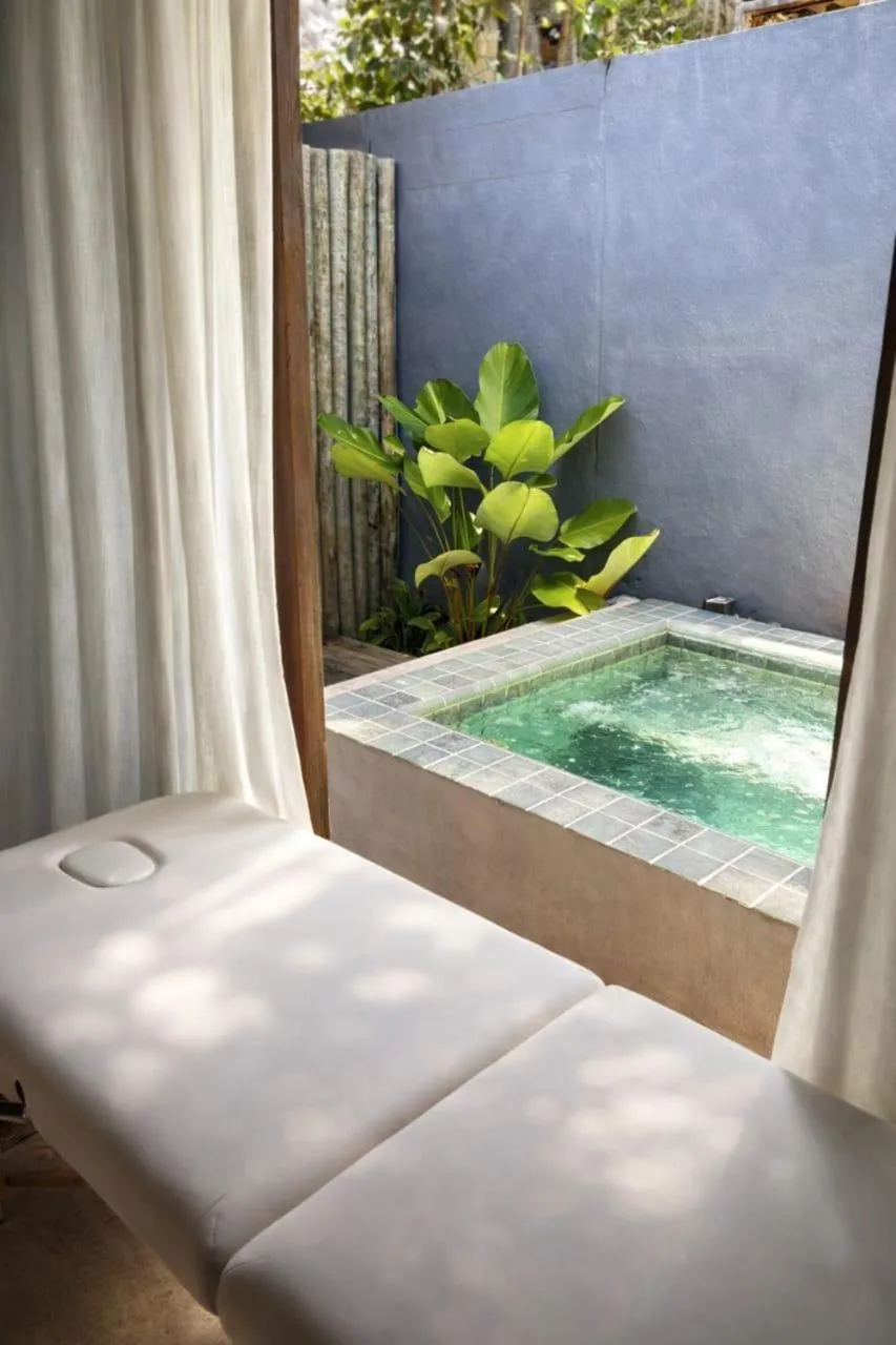 Massage in Corais de Trancoso Boutique