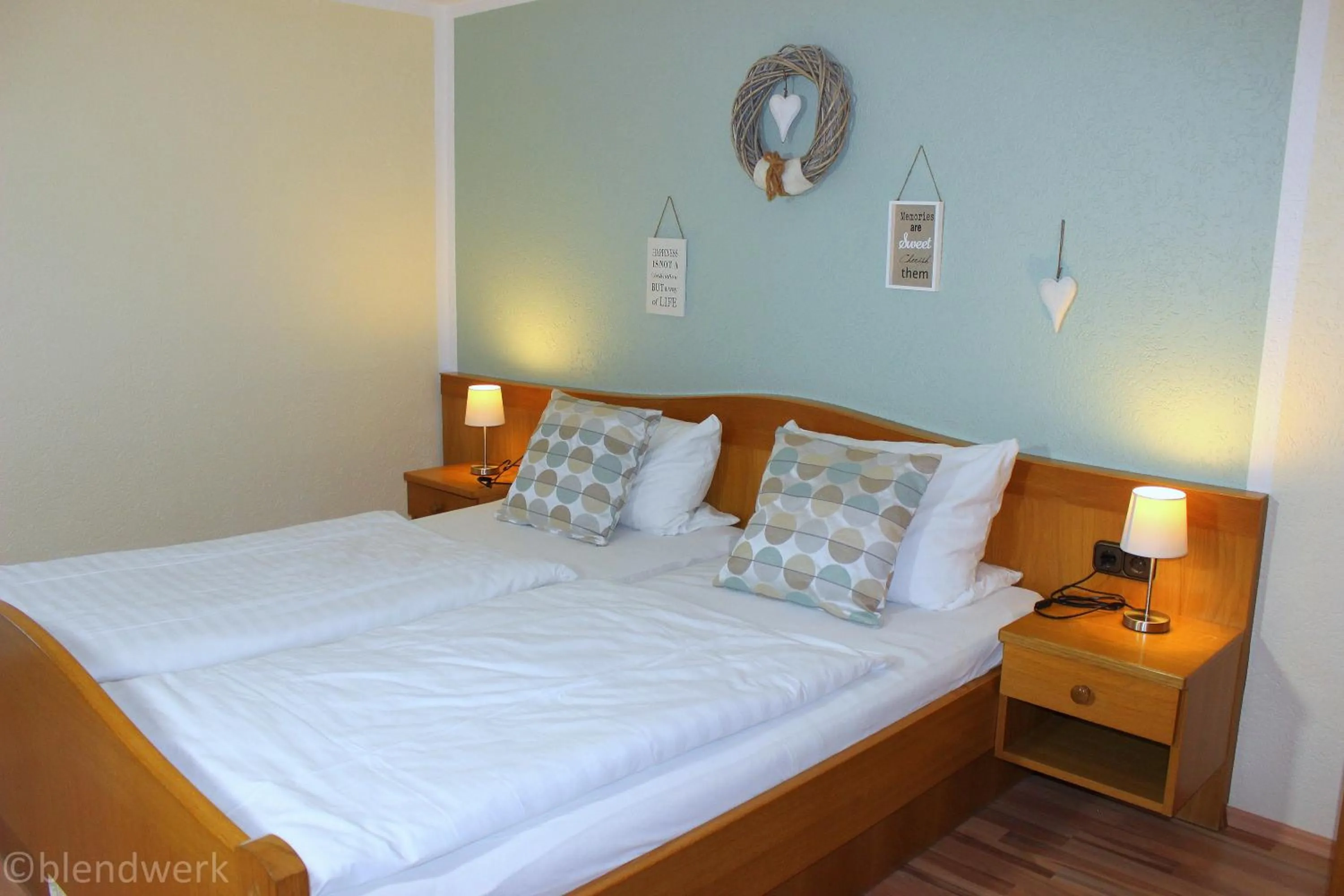Photo of the whole room, Bed in Pension Weigert