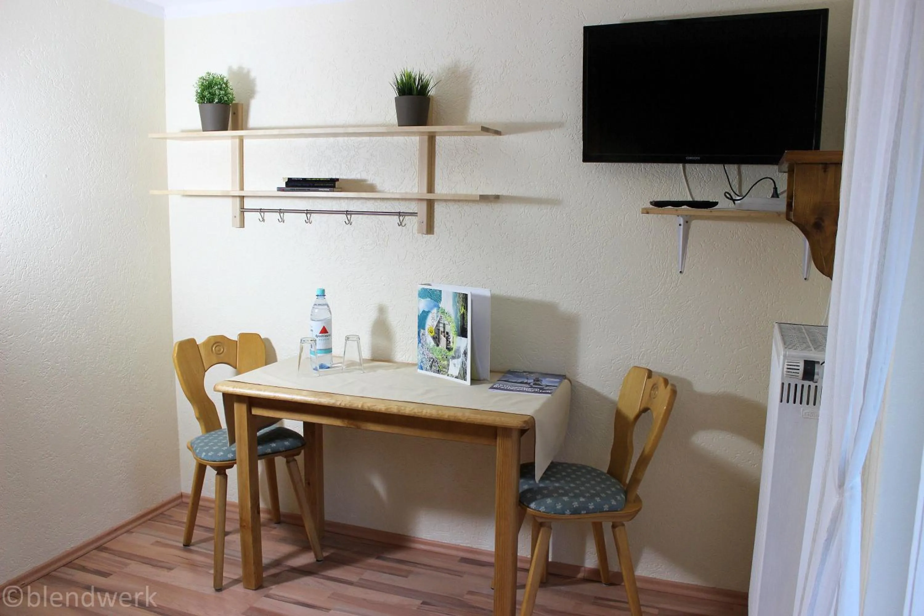 Photo of the whole room in Pension Weigert