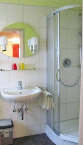 Bathroom in Pension Weigert