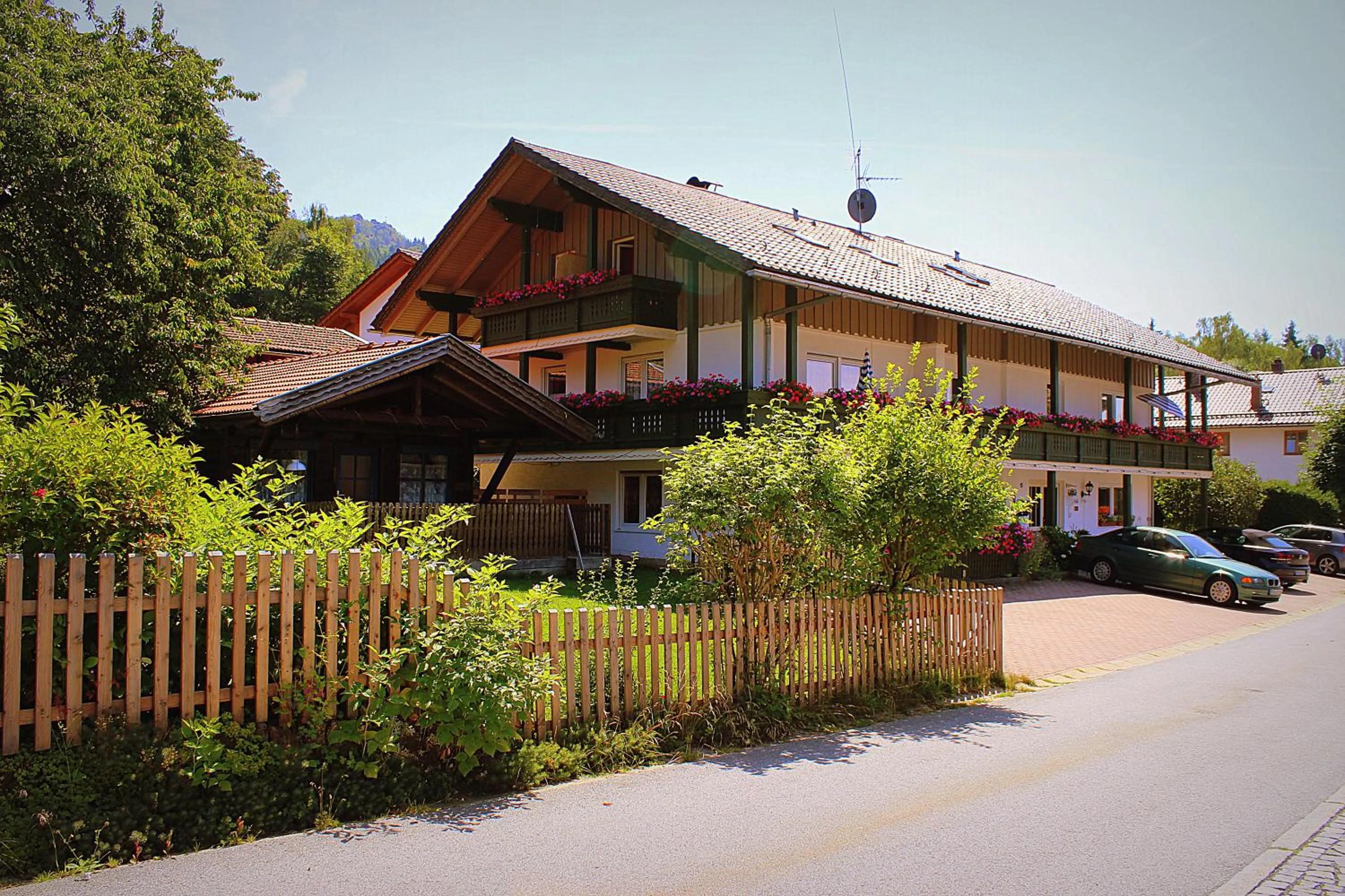 Facade/entrance in Pension Weigert