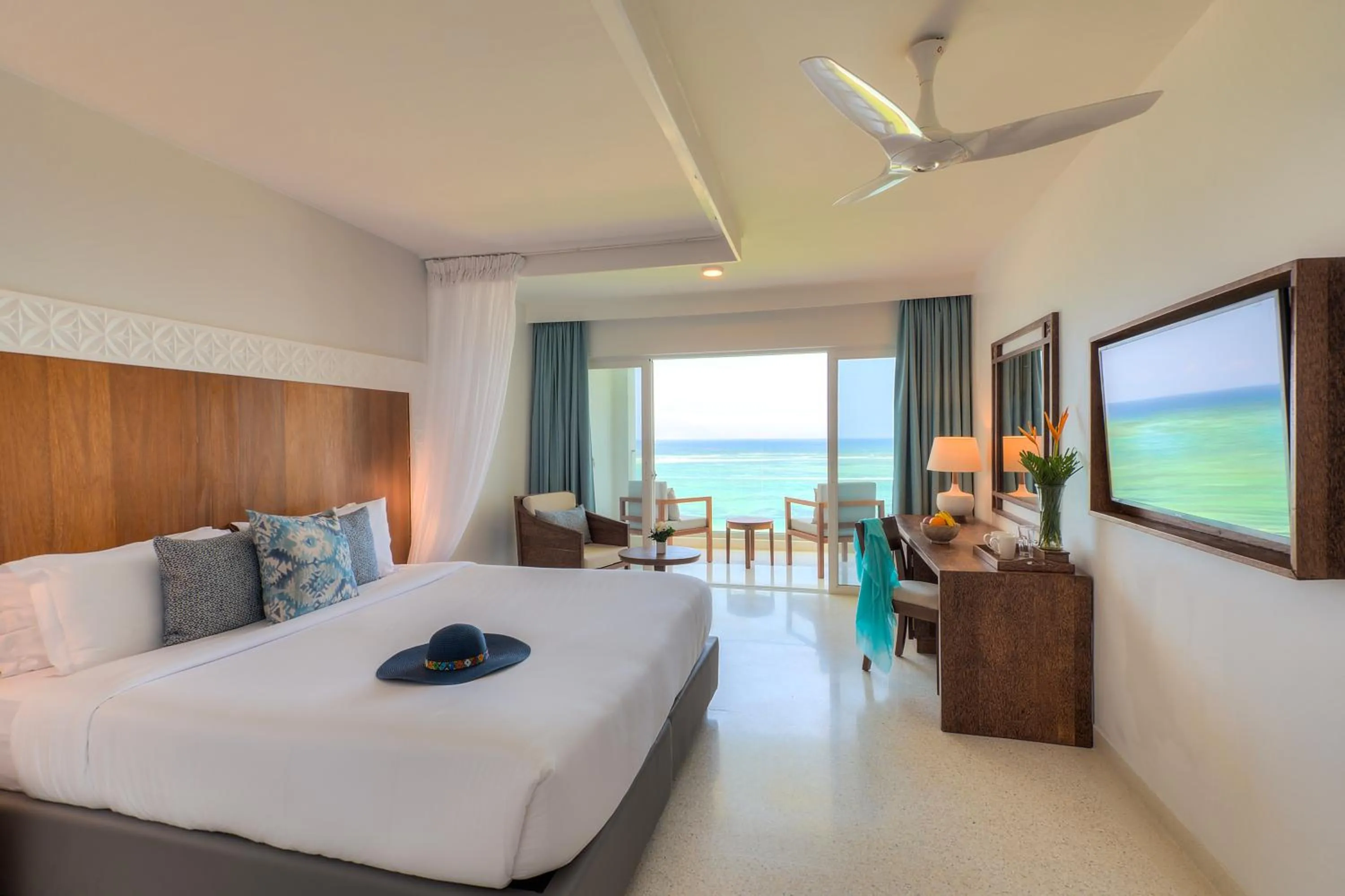 Bed in Diamonds Leisure Beach & Golf Resort