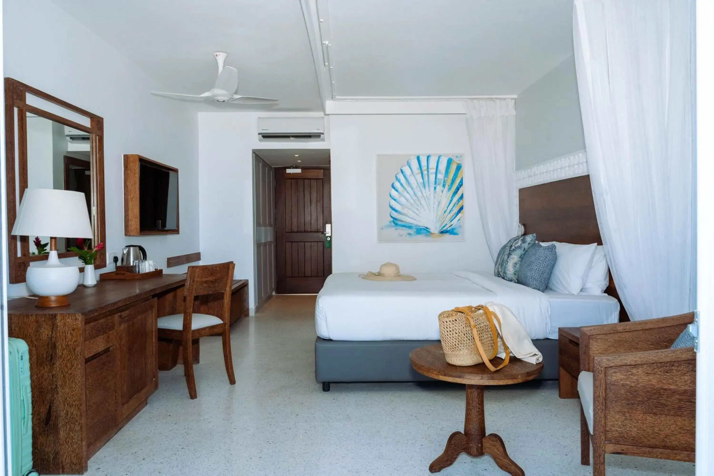 Bed in Diamonds Leisure Beach & Golf Resort Bed in Diamonds Leisure Beach & Golf Resort