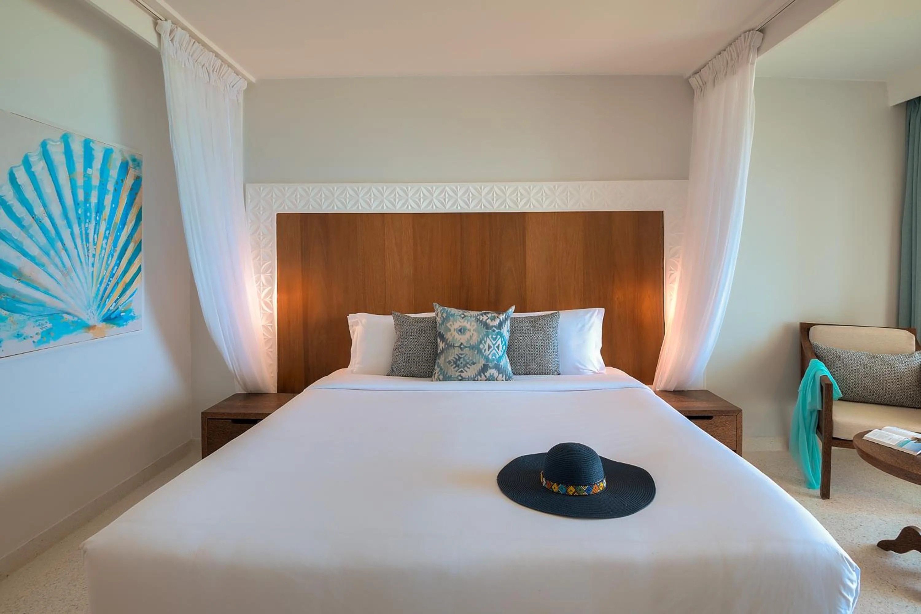 Bed in Diamonds Leisure Beach & Golf Resort