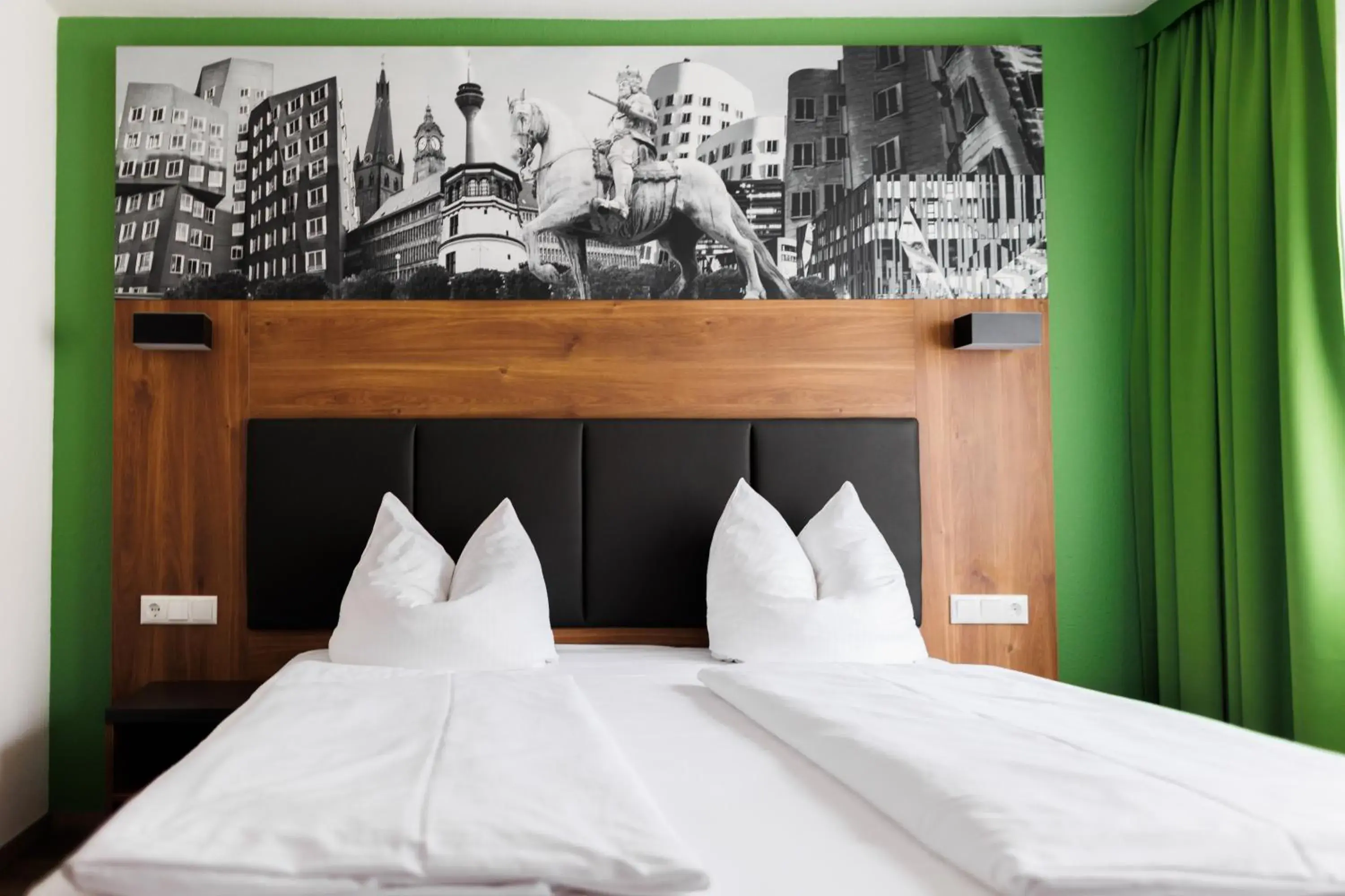 Deluxe Double Room in Bellevue Hotel Deluxe Double Room in Bellevue Hotel