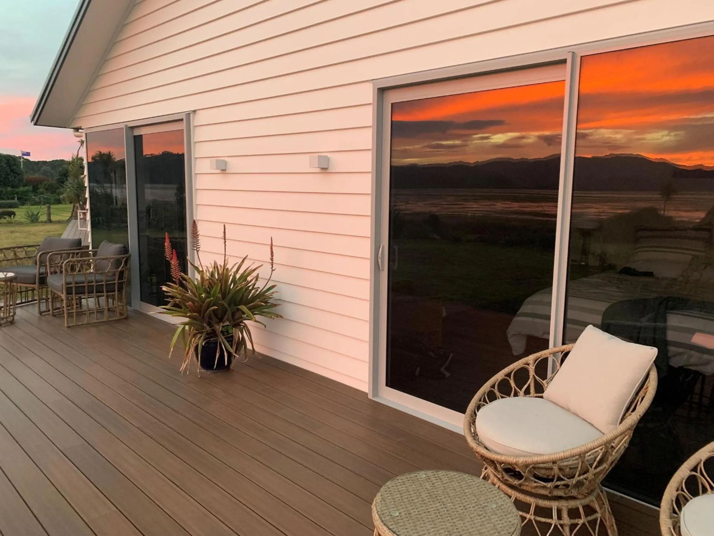 Patio in The Matarangi B & B