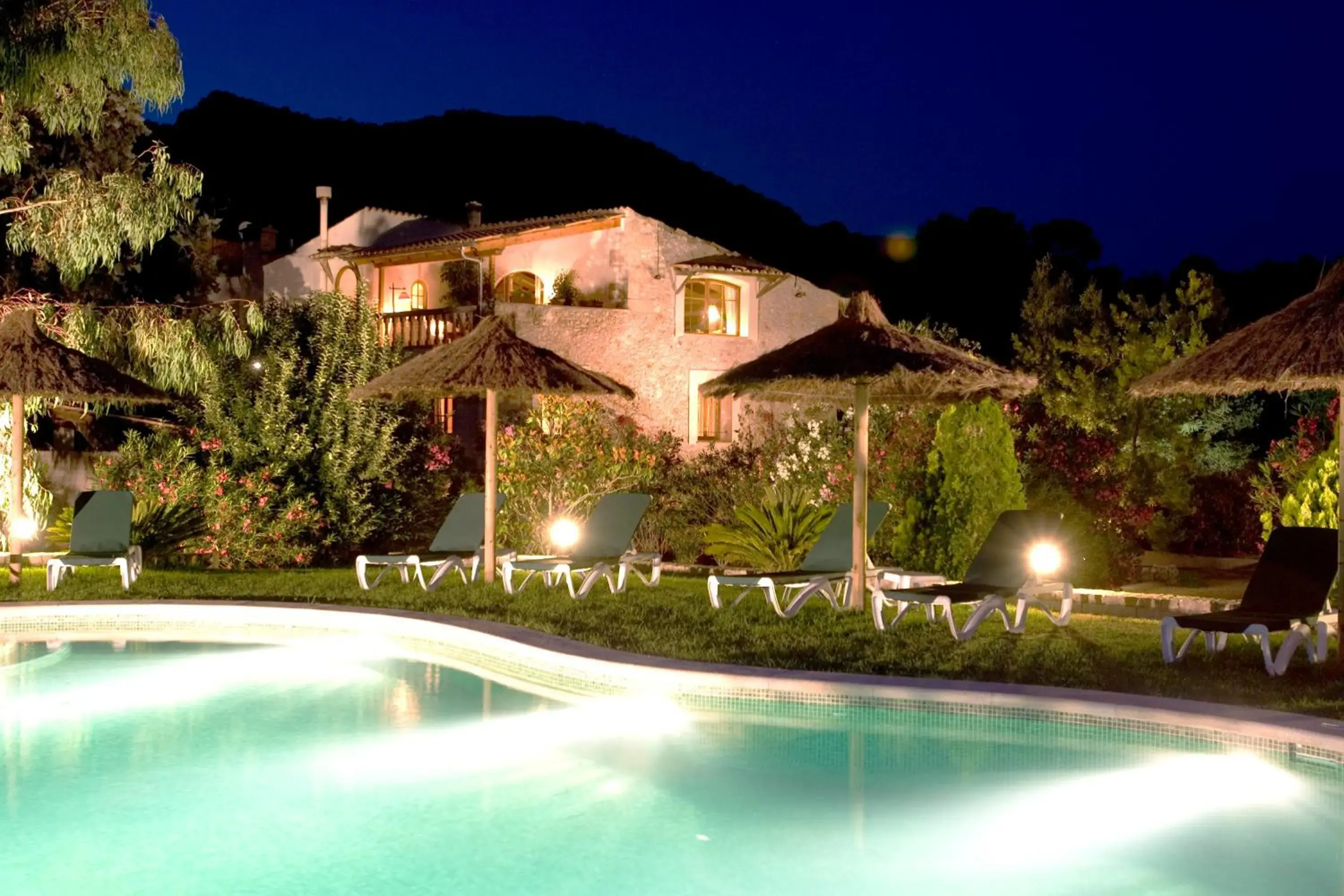 Property building in Hotel Rural Nou Dalt Muntanya Property building in Hotel Rural Nou Dalt Muntanya