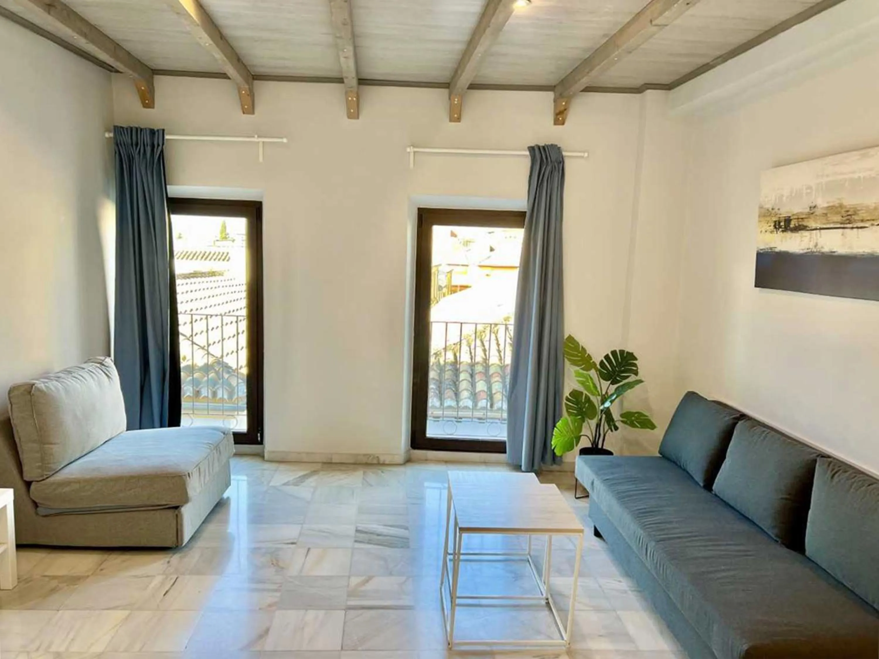 Living room in Apartamentos Realejo Granada Centro 3000