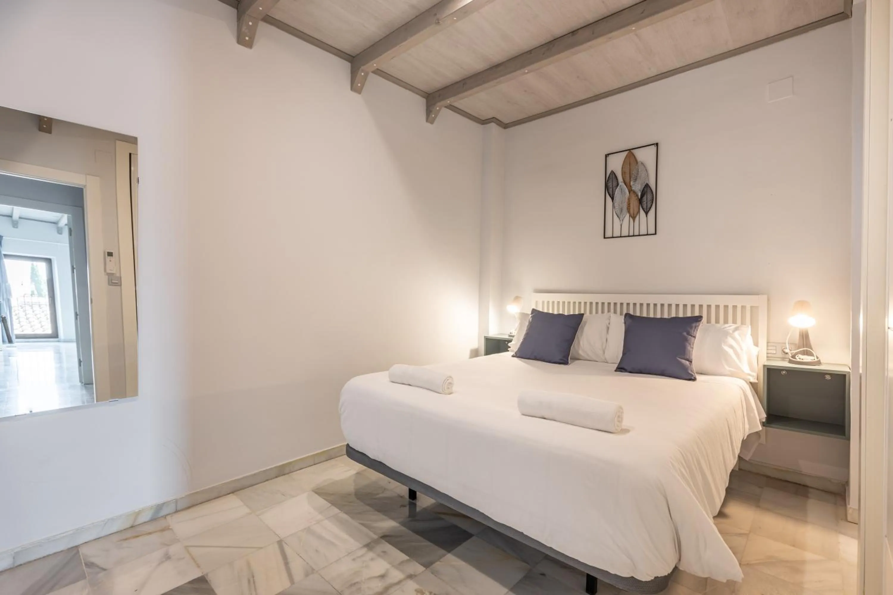 Bedroom, Bed in Apartamentos Realejo Granada Centro 3000