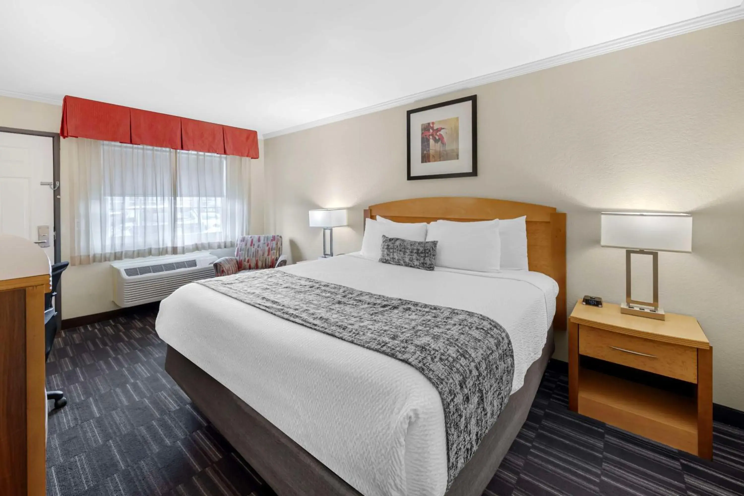 Bedroom, Bed in Best Western Plus Ontario Airport & Convention Center Bedroom, Bed in Best Western Plus Ontario Airport & Convention Center