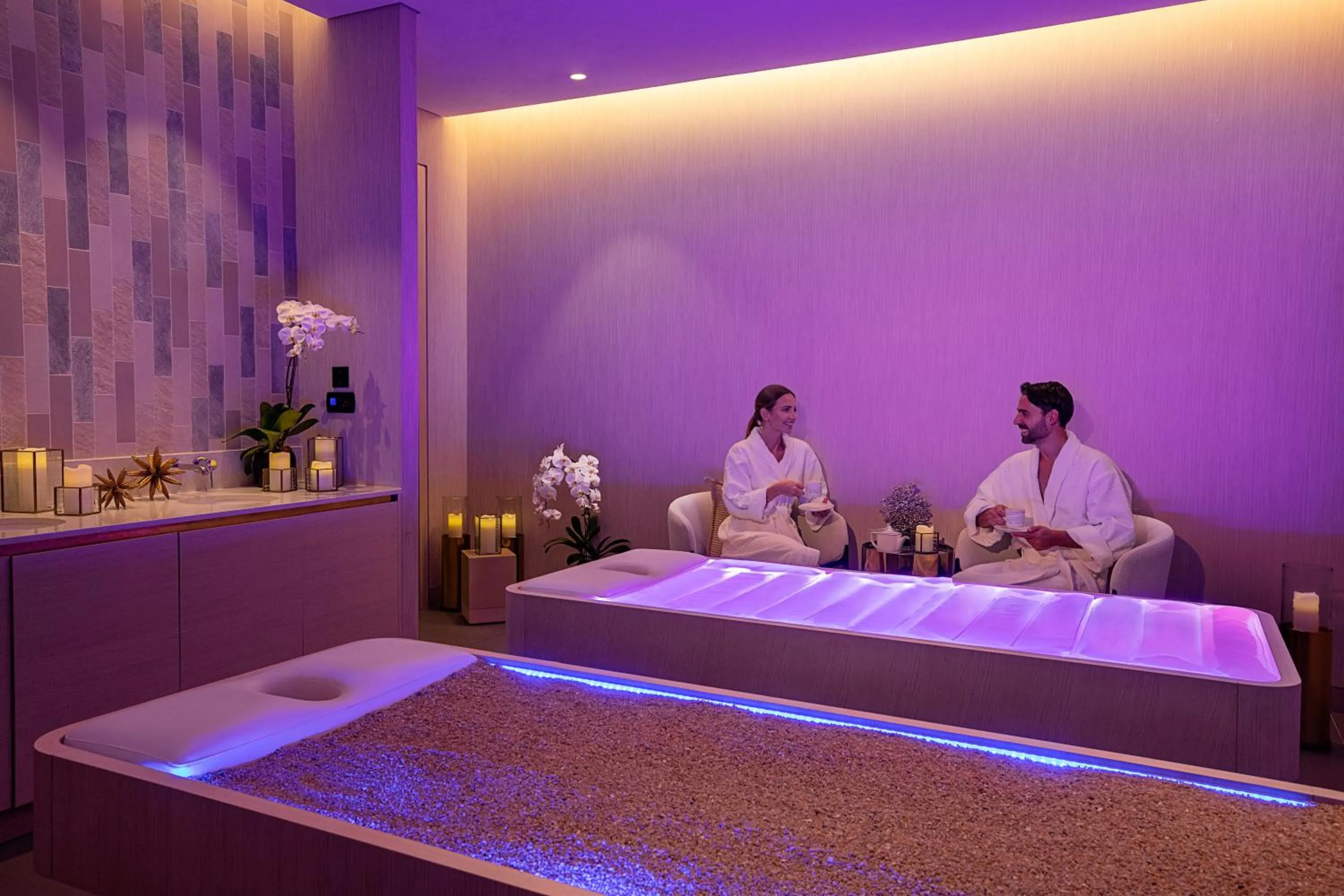Spa and wellness centre/facilities in The WB Abu Dhabi, Curio Collection By Hilton
