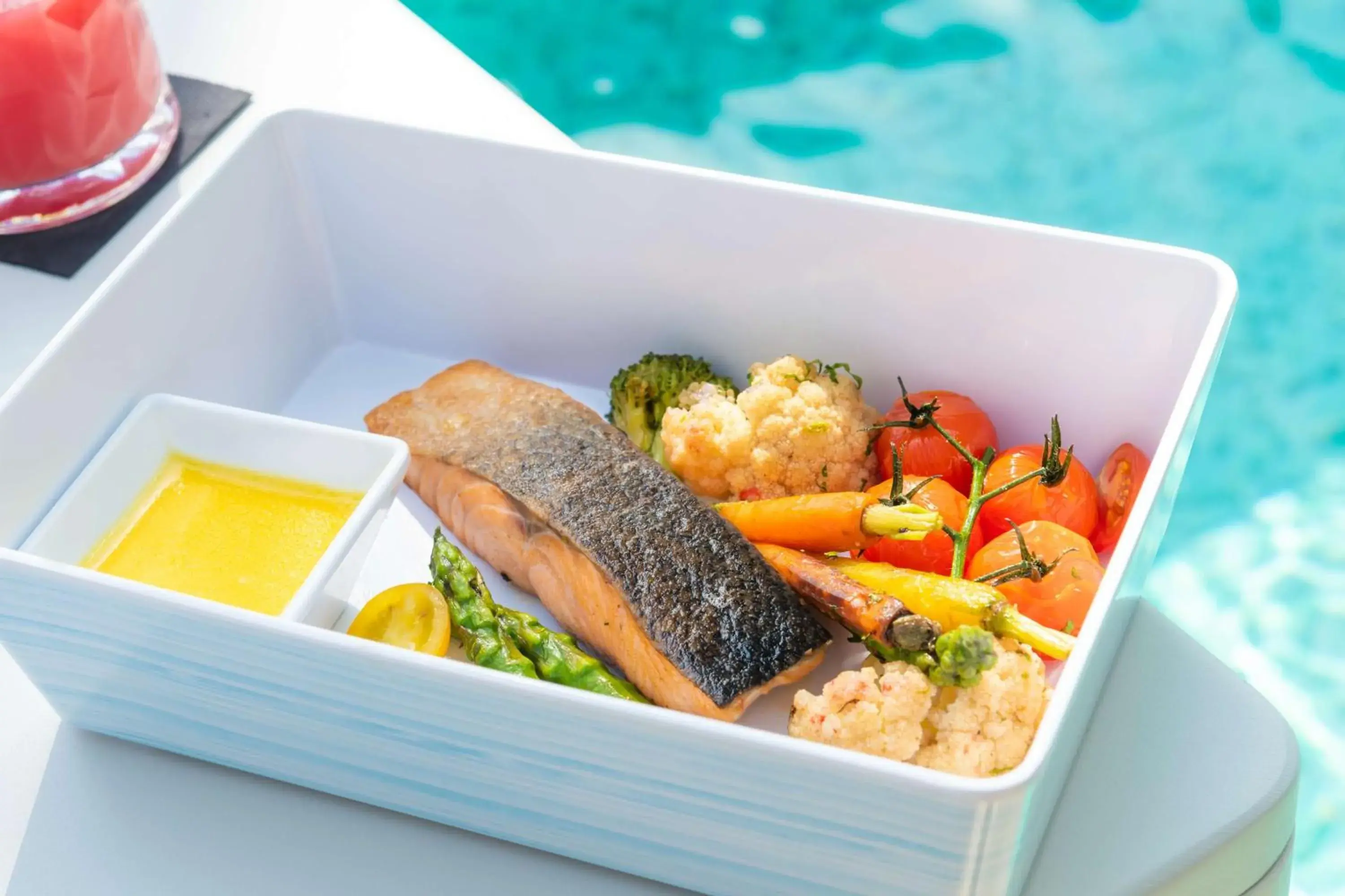 Restaurant/places to eat in The WB Abu Dhabi, Curio Collection By Hilton Restaurant/places to eat in The WB Abu Dhabi, Curio Collection By Hilton