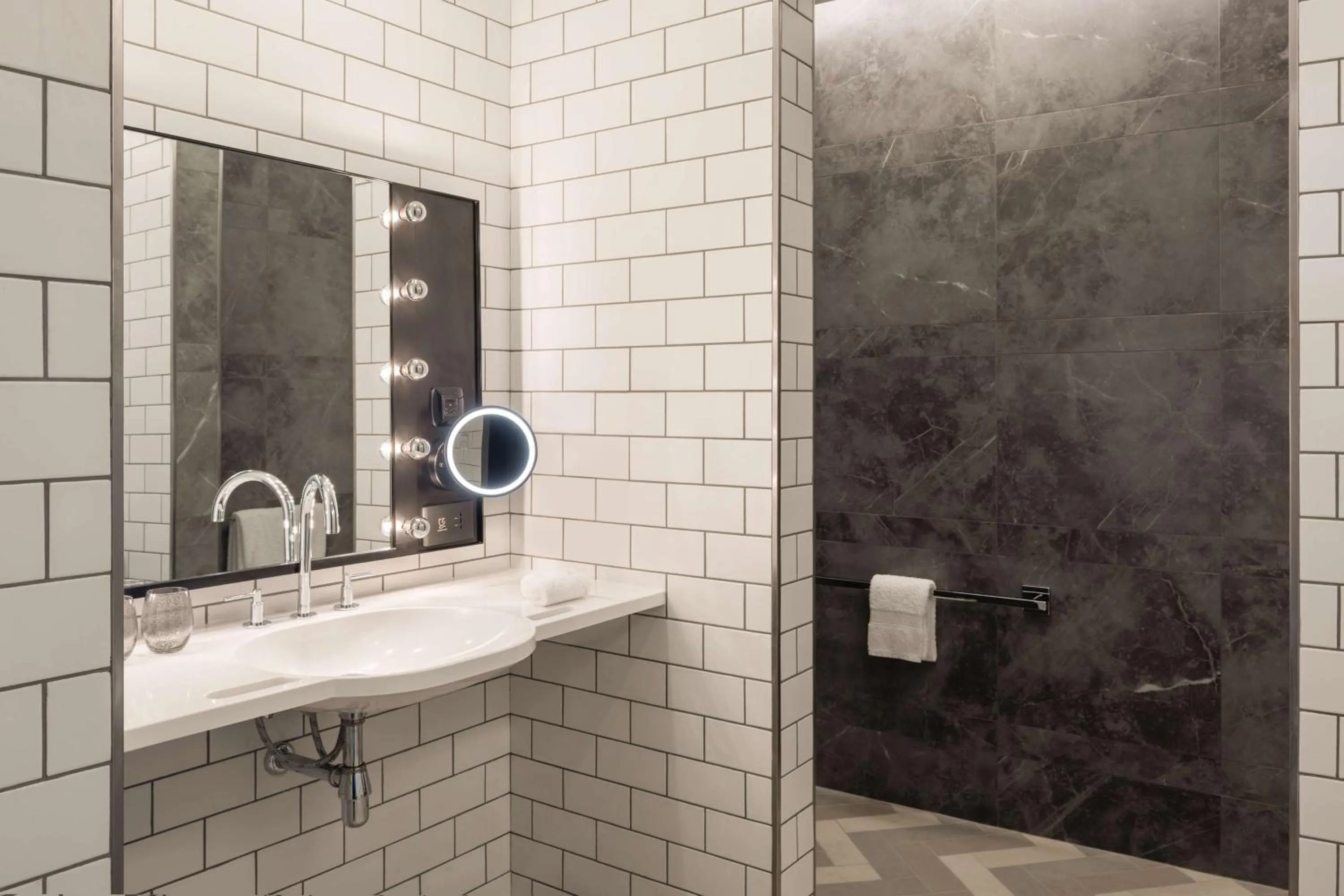 Toilet in The WB Abu Dhabi, Curio Collection By Hilton