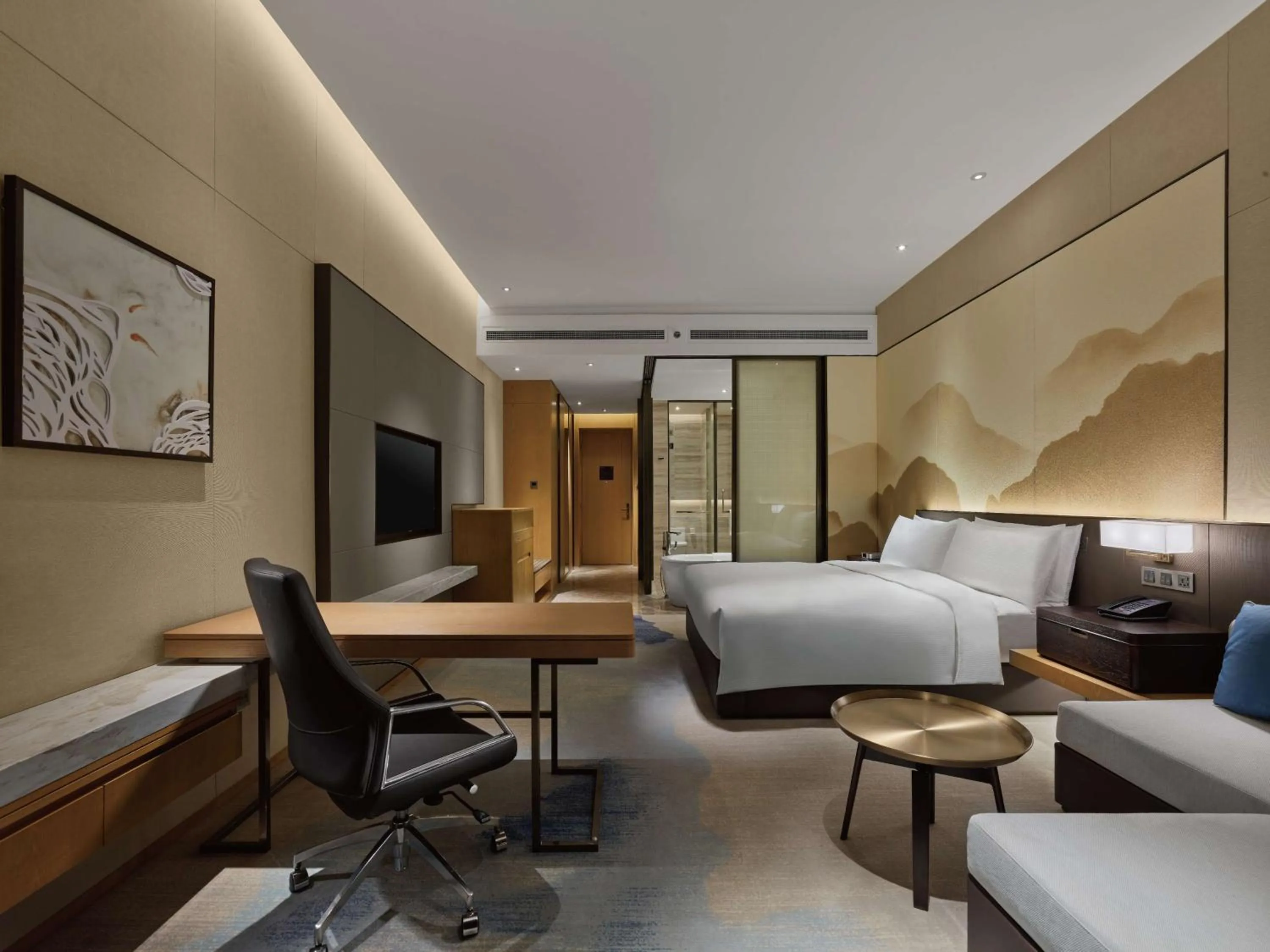 Bedroom, Bed in Doubletree By Hilton Quzhou
