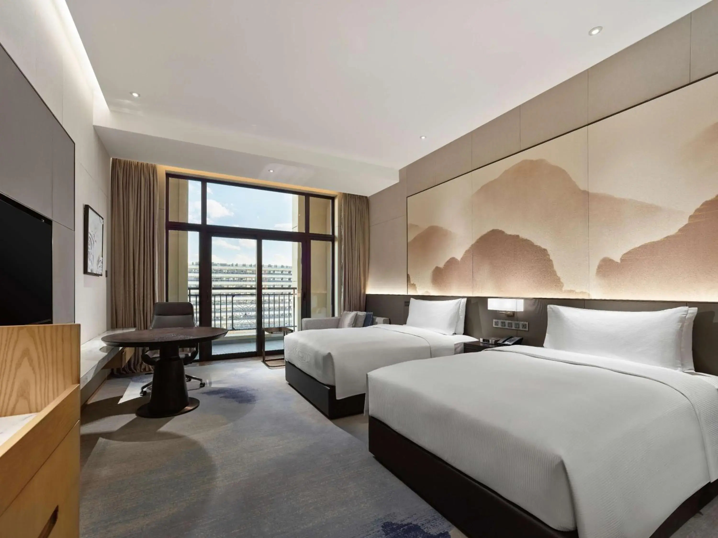 Deluxe Twin Room in Doubletree By Hilton Quzhou Deluxe Twin Room in Doubletree By Hilton Quzhou
