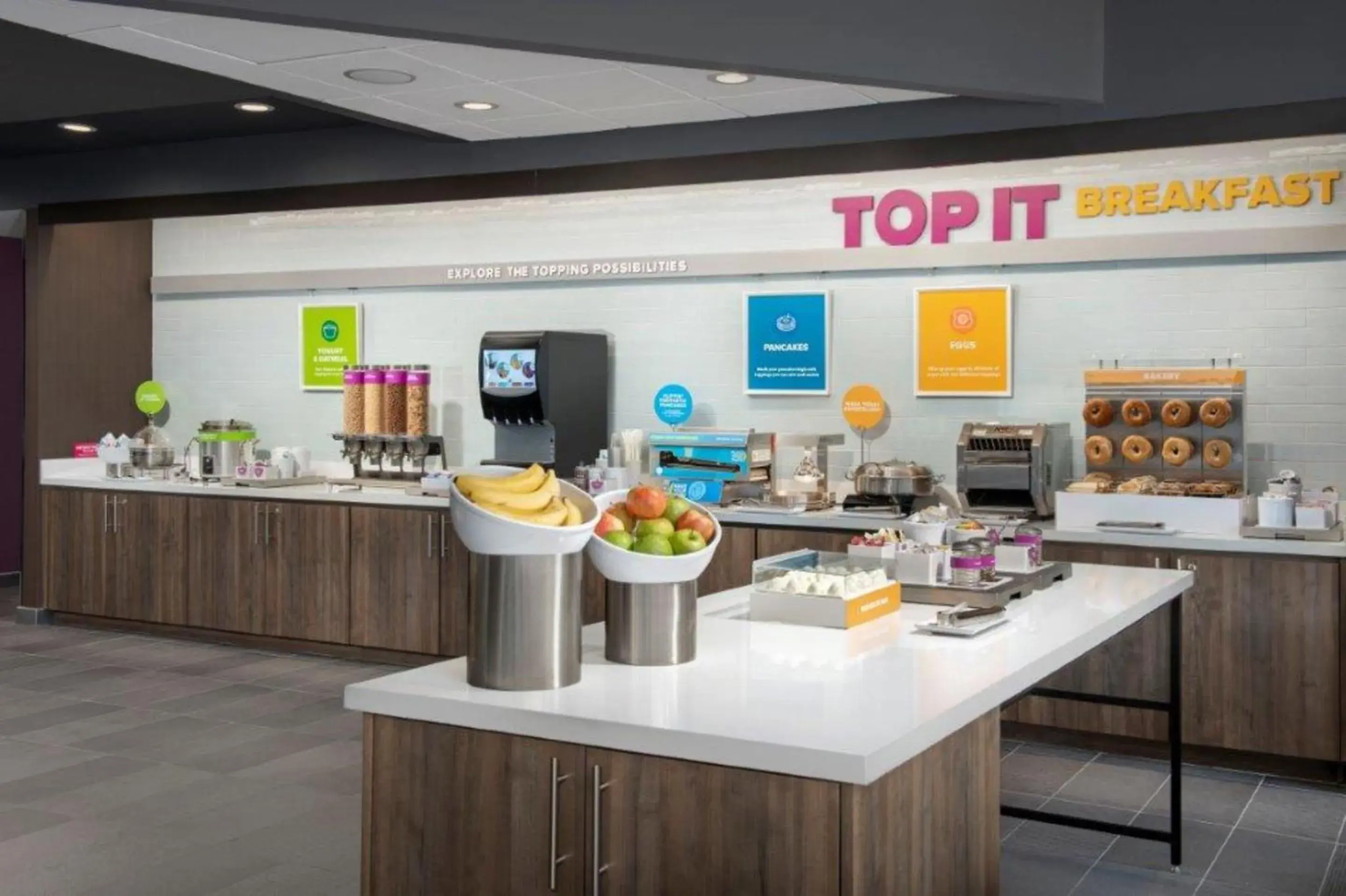 Food and drinks in Tru By Hilton San Antonio North Food and drinks in Tru By Hilton San Antonio North