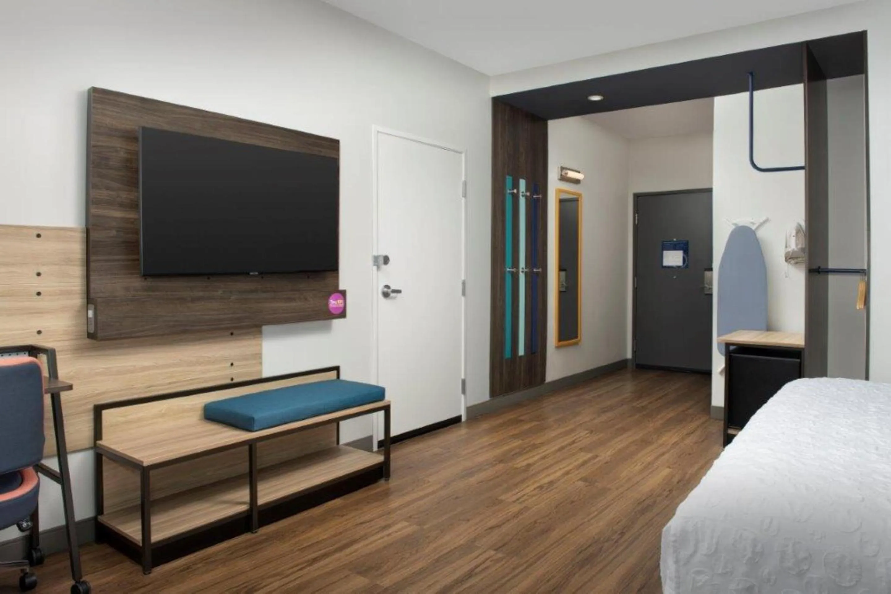 Bed in Tru By Hilton San Antonio North