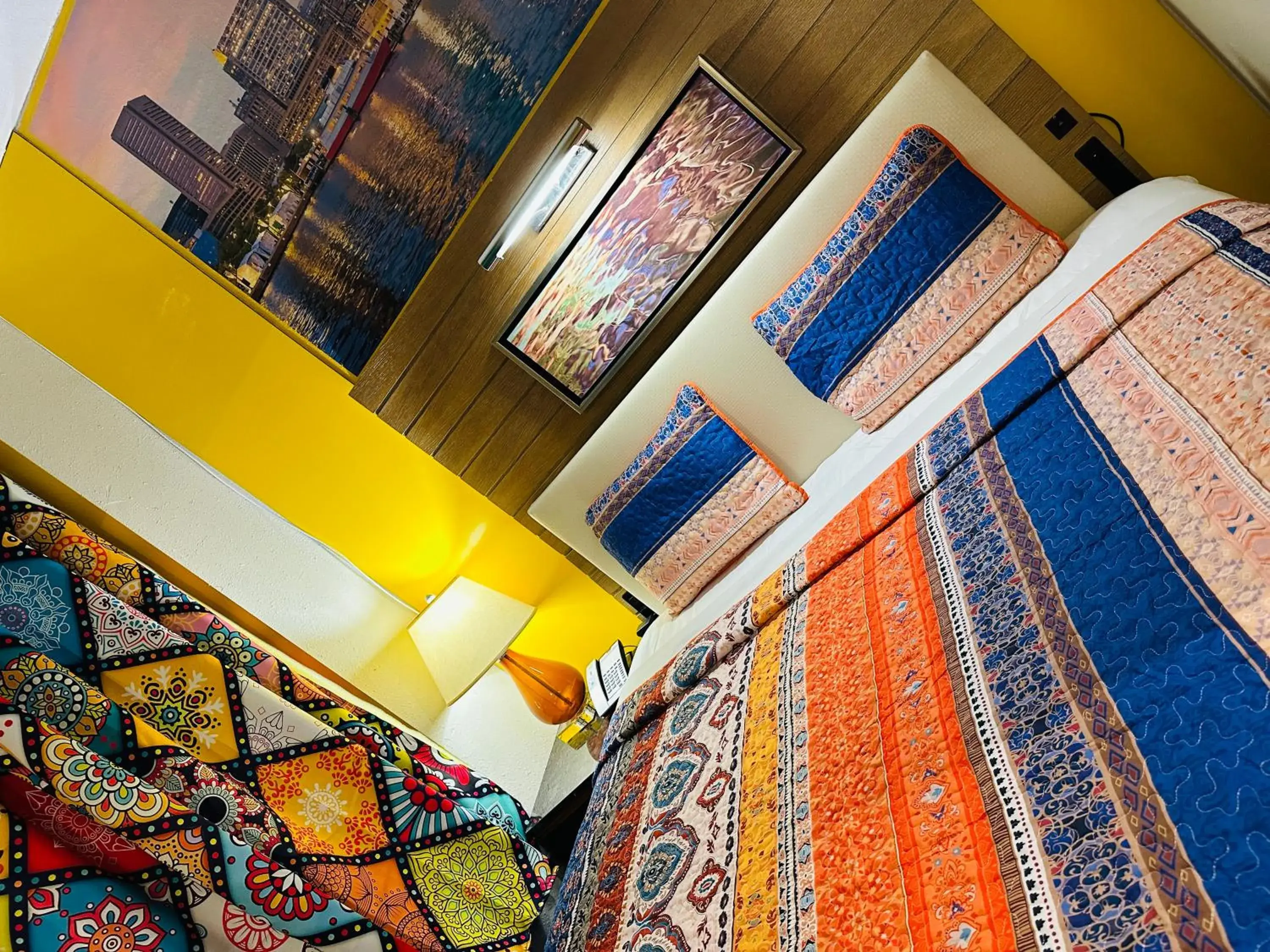 Single Room in Midtown Inn Single Room in Midtown Inn