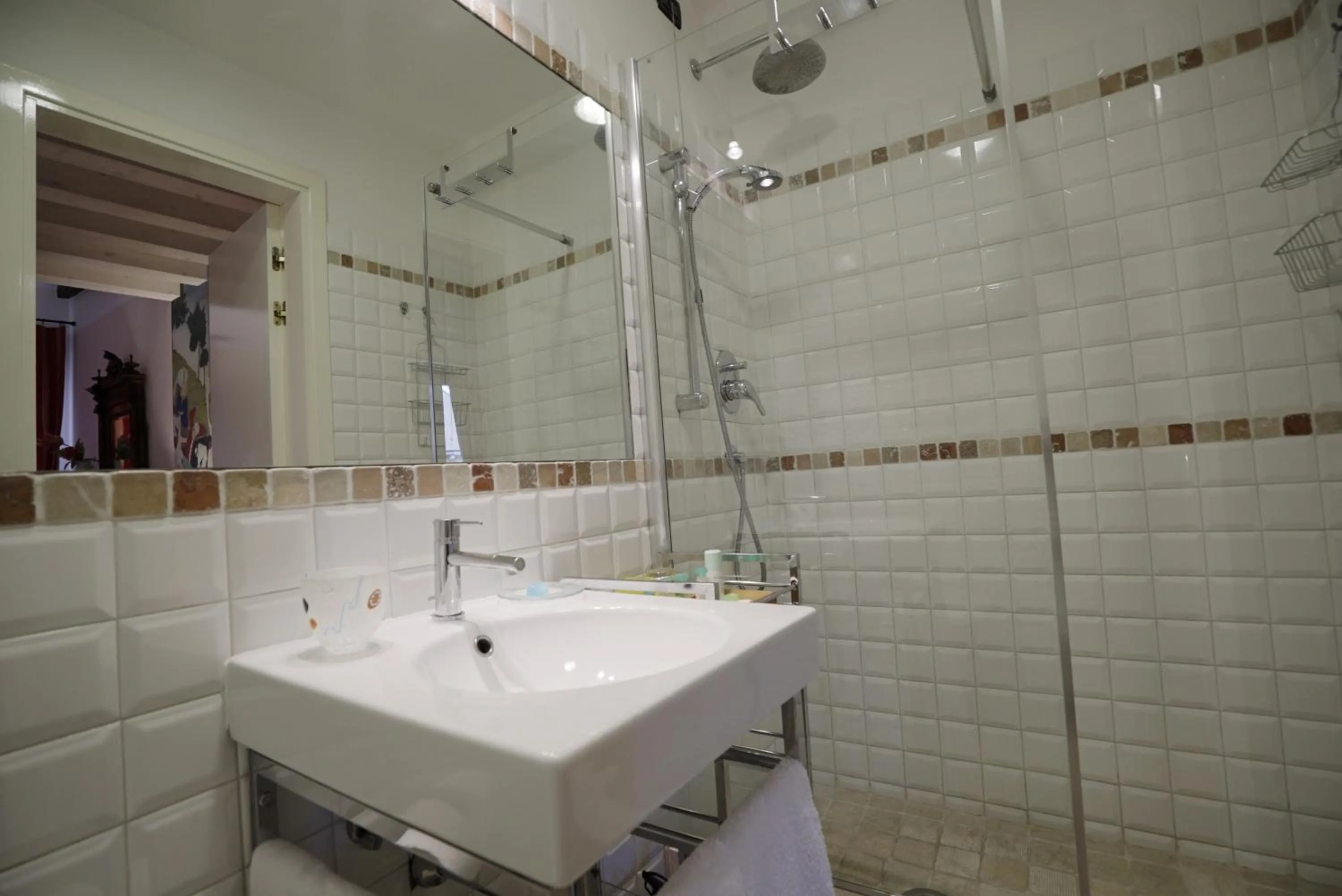 Bathroom in La Villeggiatura