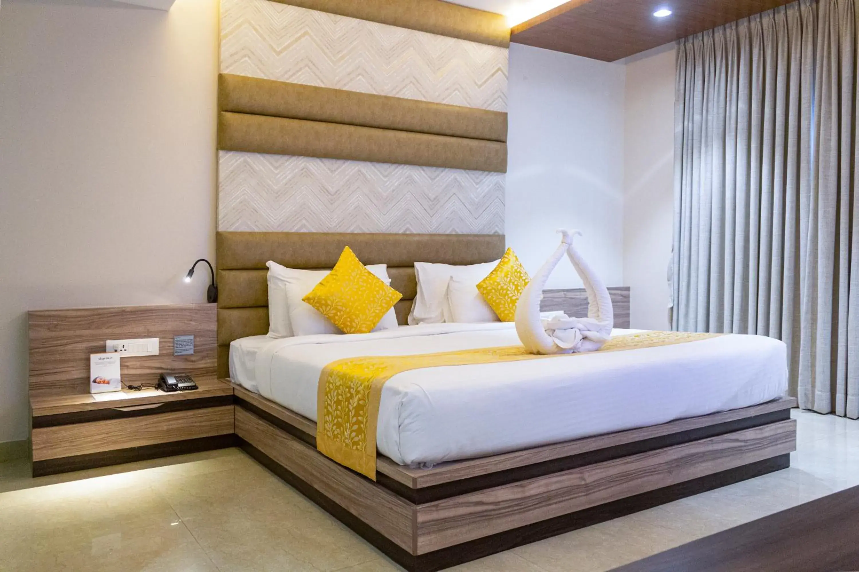 Bed in CENTRAL A BOUTIQUE HOTEL Bed in CENTRAL A BOUTIQUE HOTEL