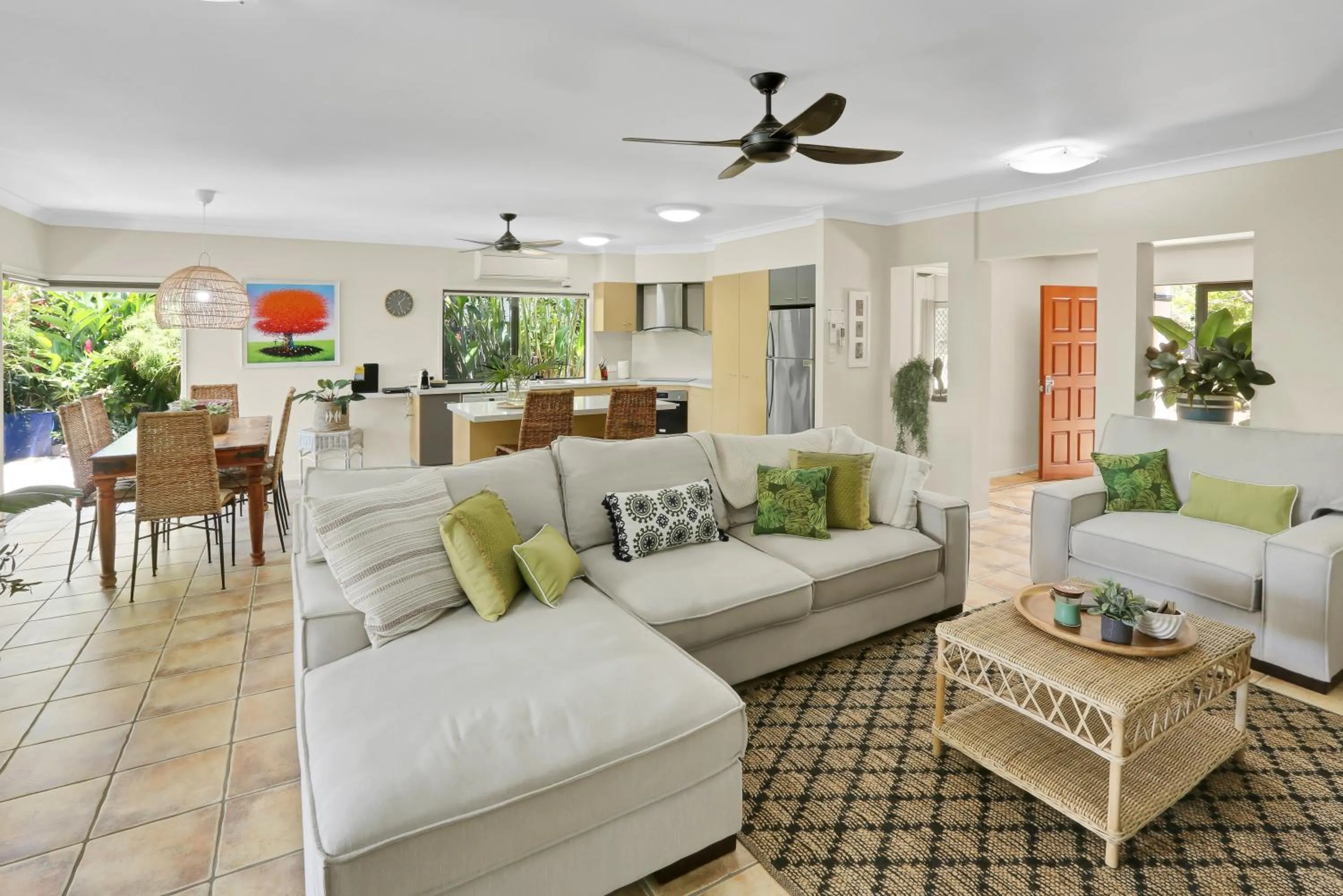 Villa Blue - Coastal Family Escape
