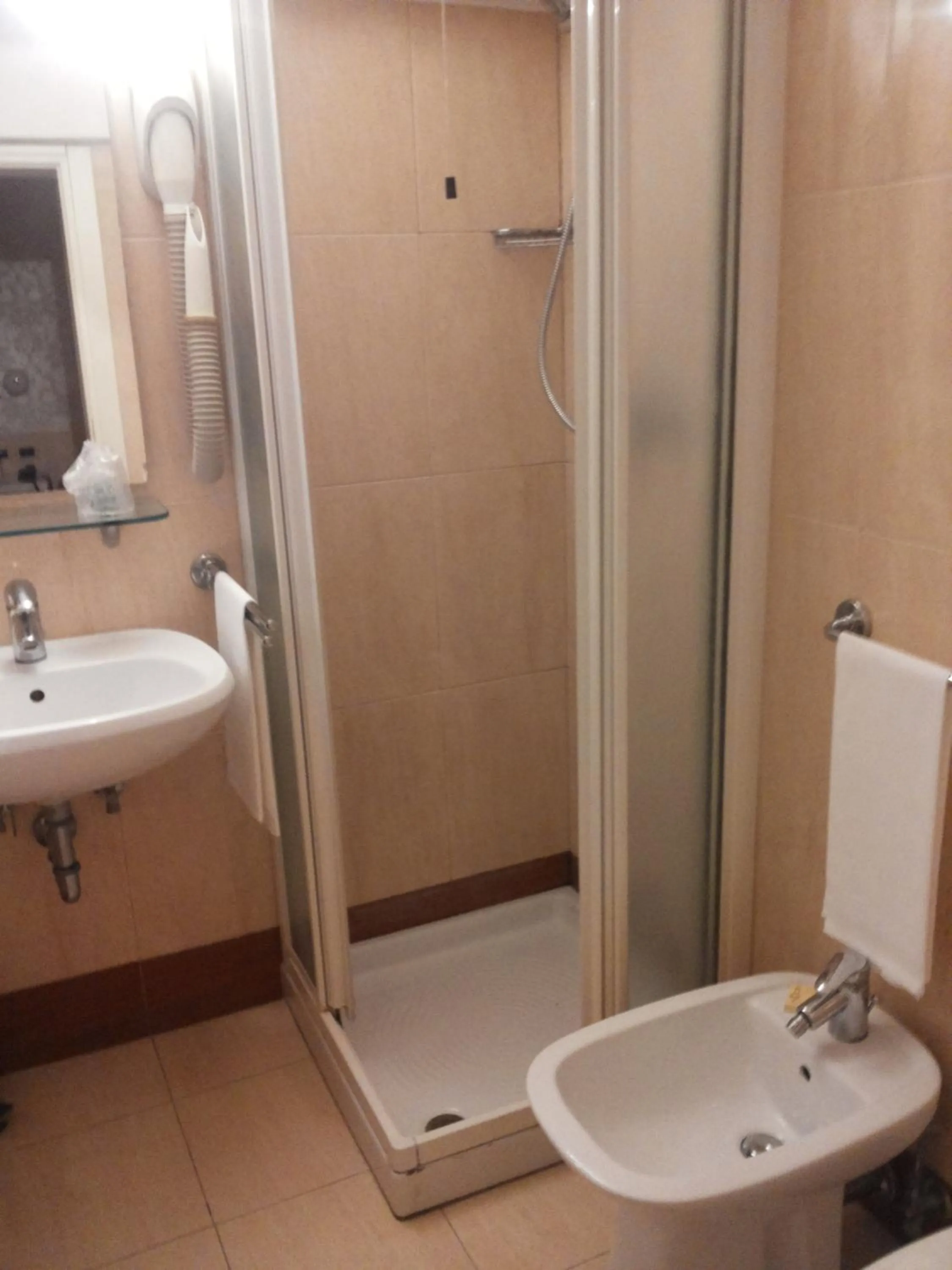 Bathroom in Hotel Adriatico