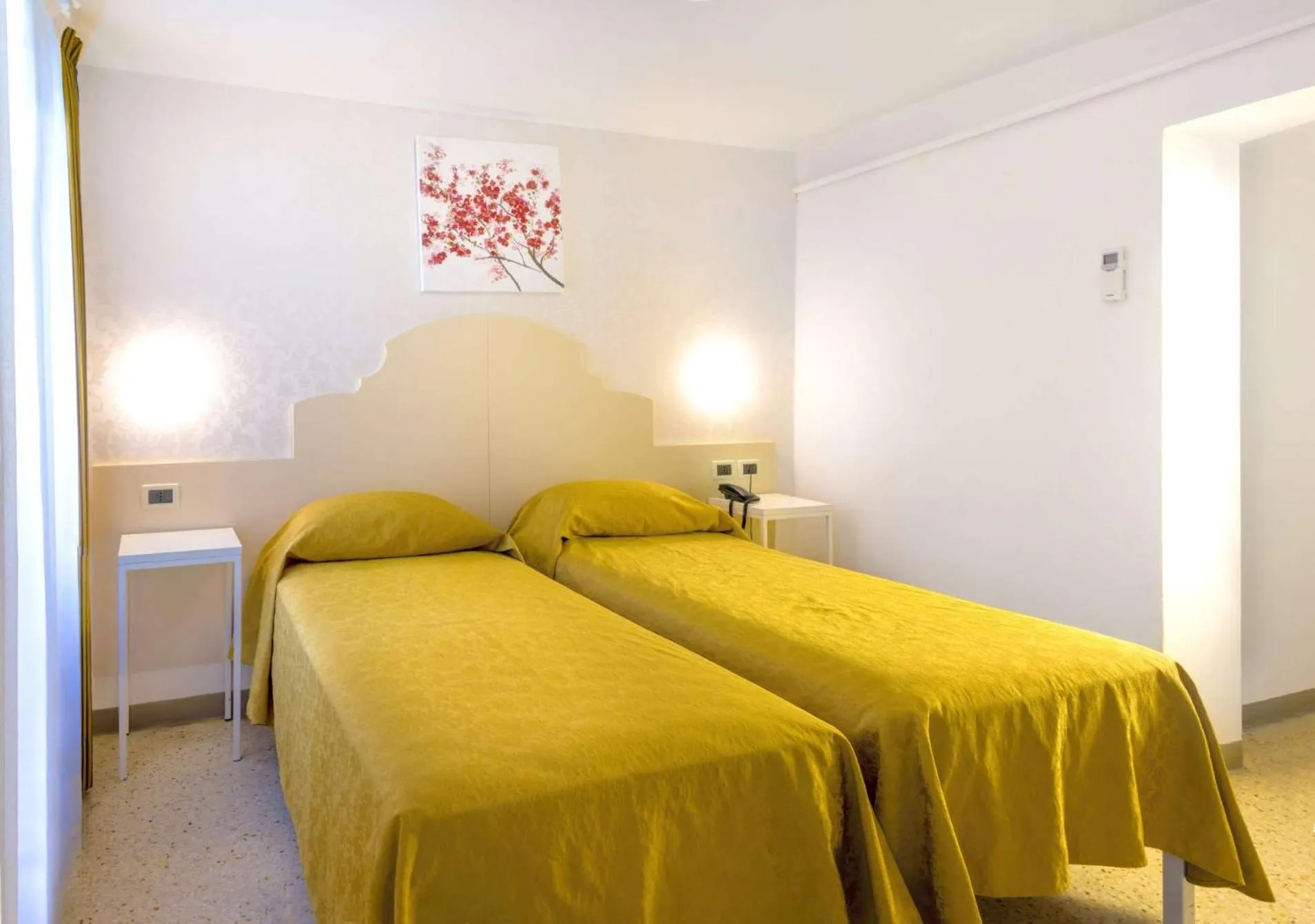 Bedroom, Bed in Hotel Adriatico