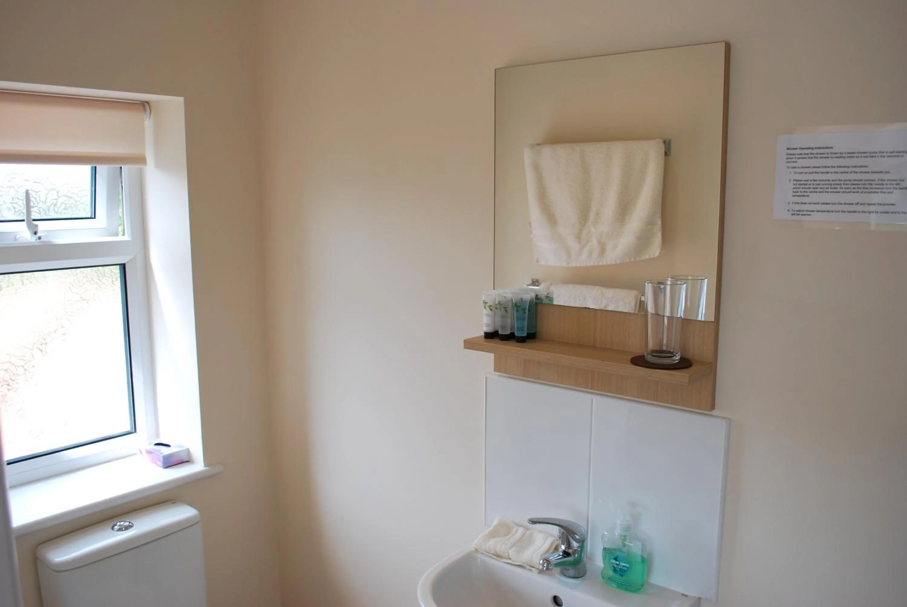 Bathroom in Hillcroft Luxury Bed & Breakfast