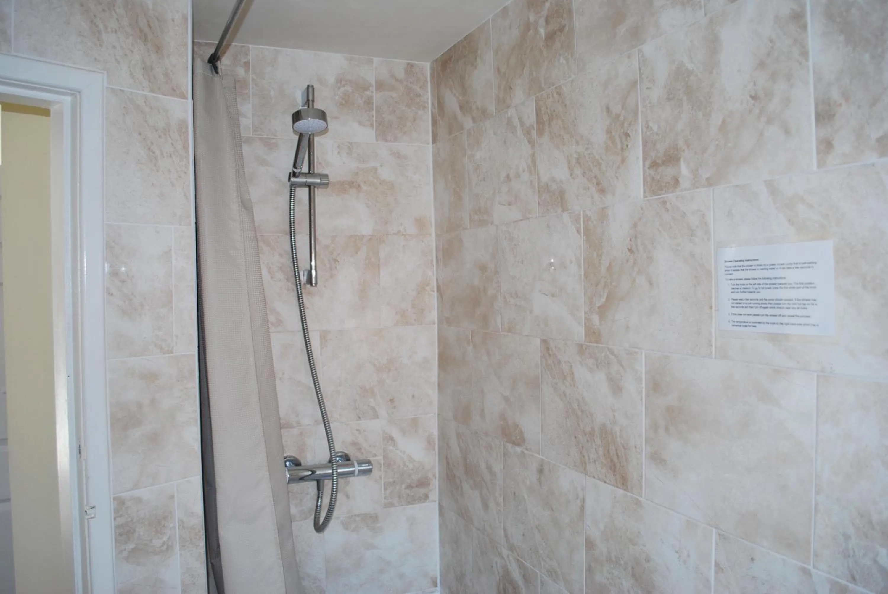 Bathroom in Hillcroft Luxury Bed & Breakfast