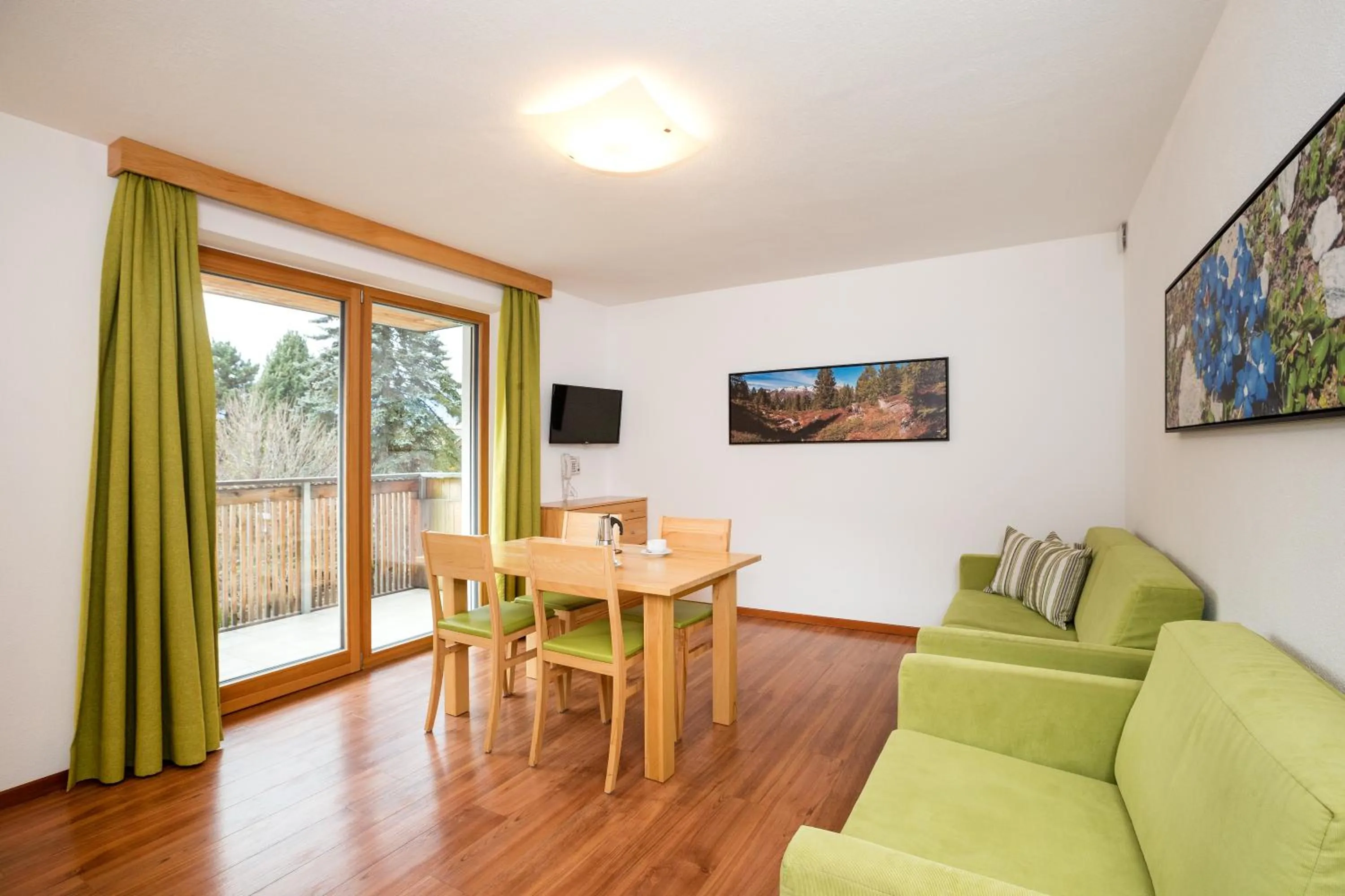 Photo of the whole room in Residence Aichner