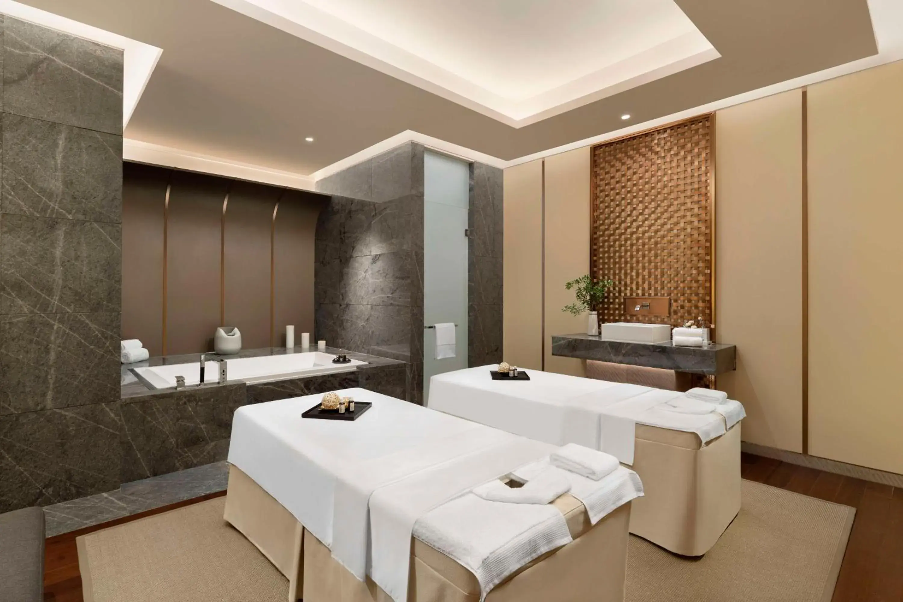 Spa and wellness centre/facilities in Radisson Collection, Wuxi Spa and wellness centre/facilities in Radisson Collection, Wuxi