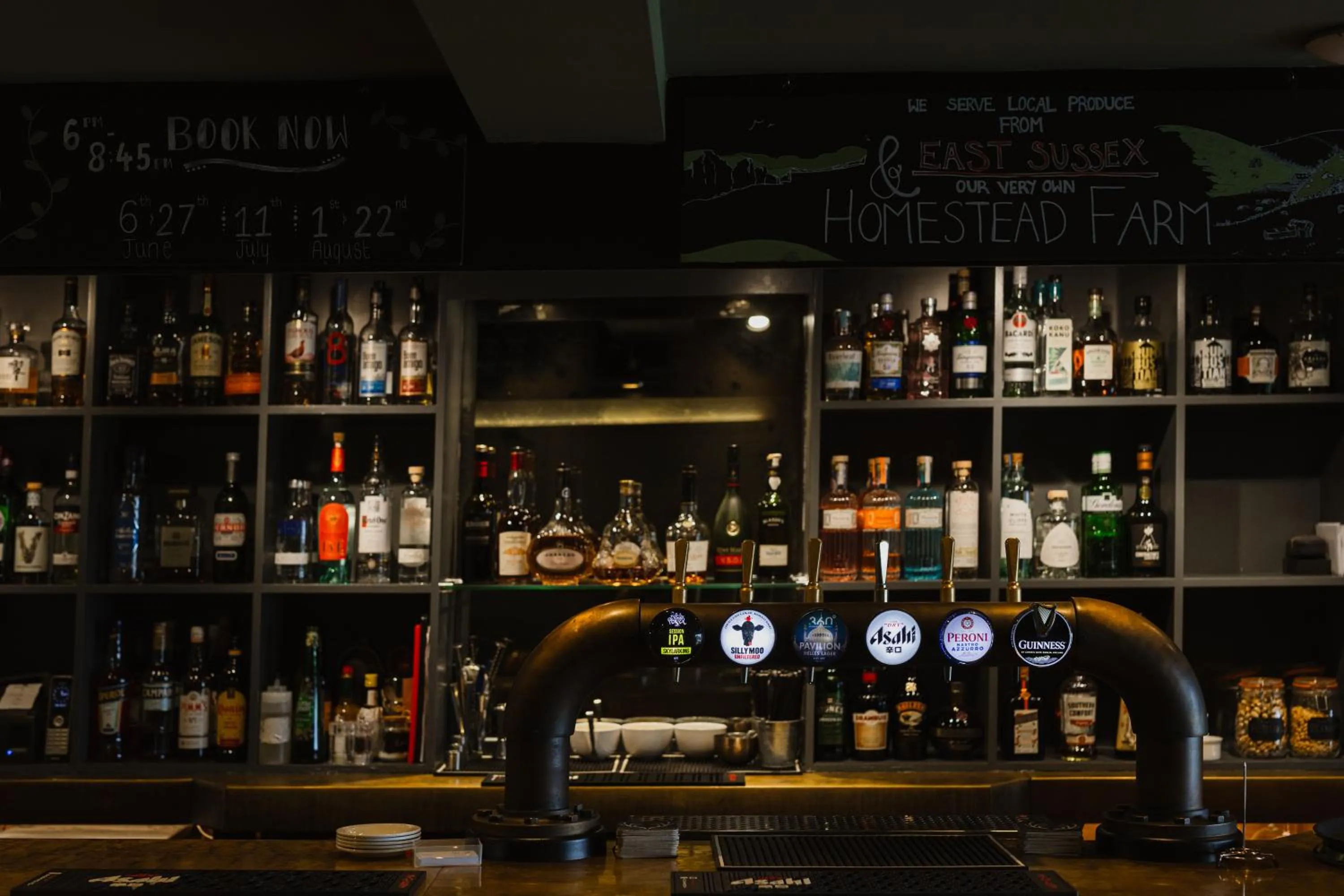 Restaurant/places to eat in White Hart Inn