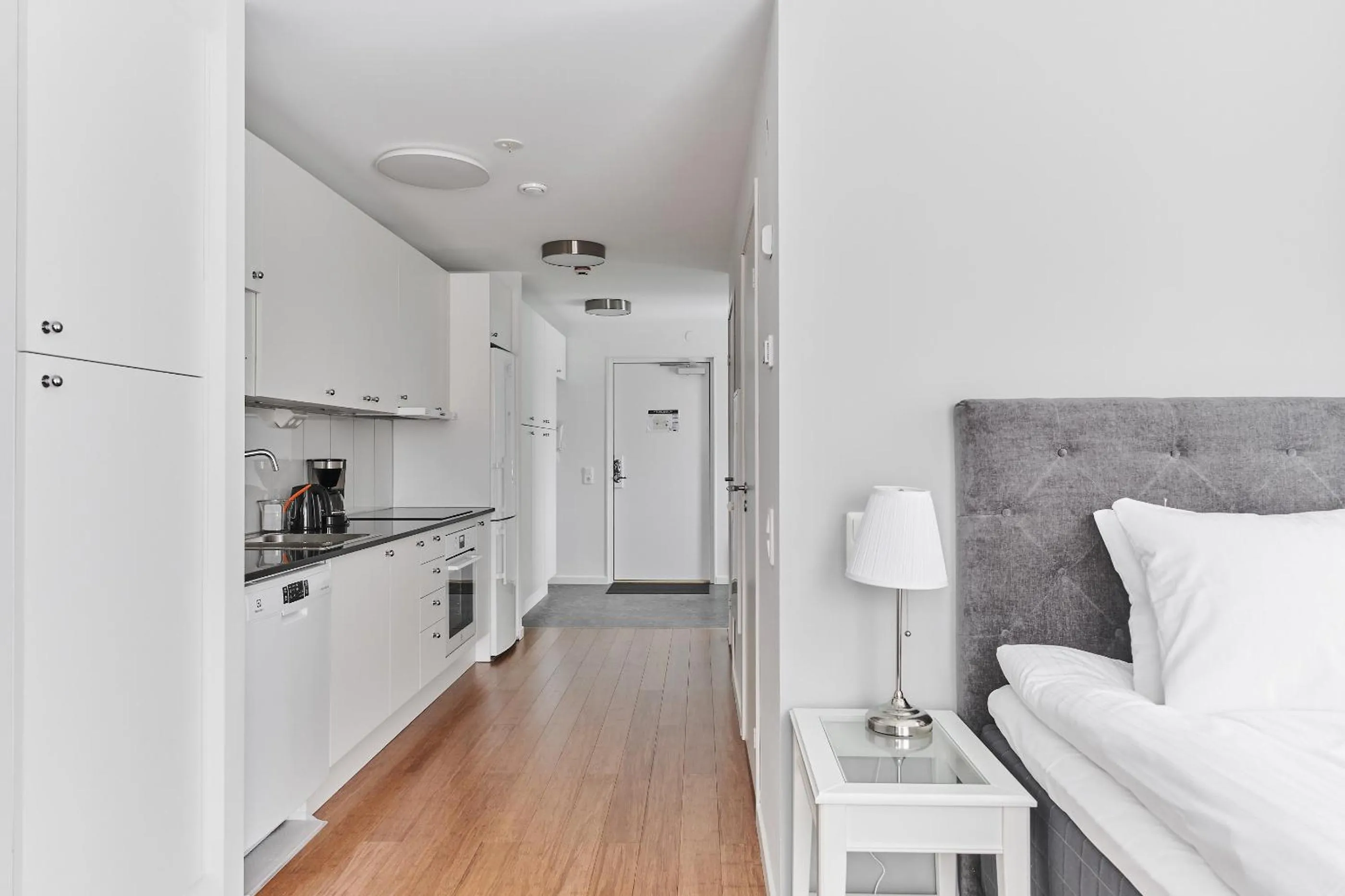 Property building in Continental Apartment Hotel Knivsta