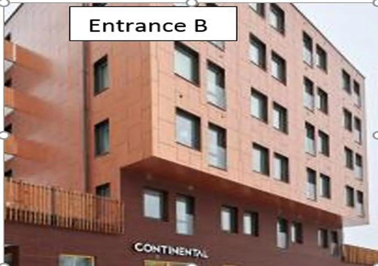 Facade/entrance in Continental Apartment Hotel Knivsta