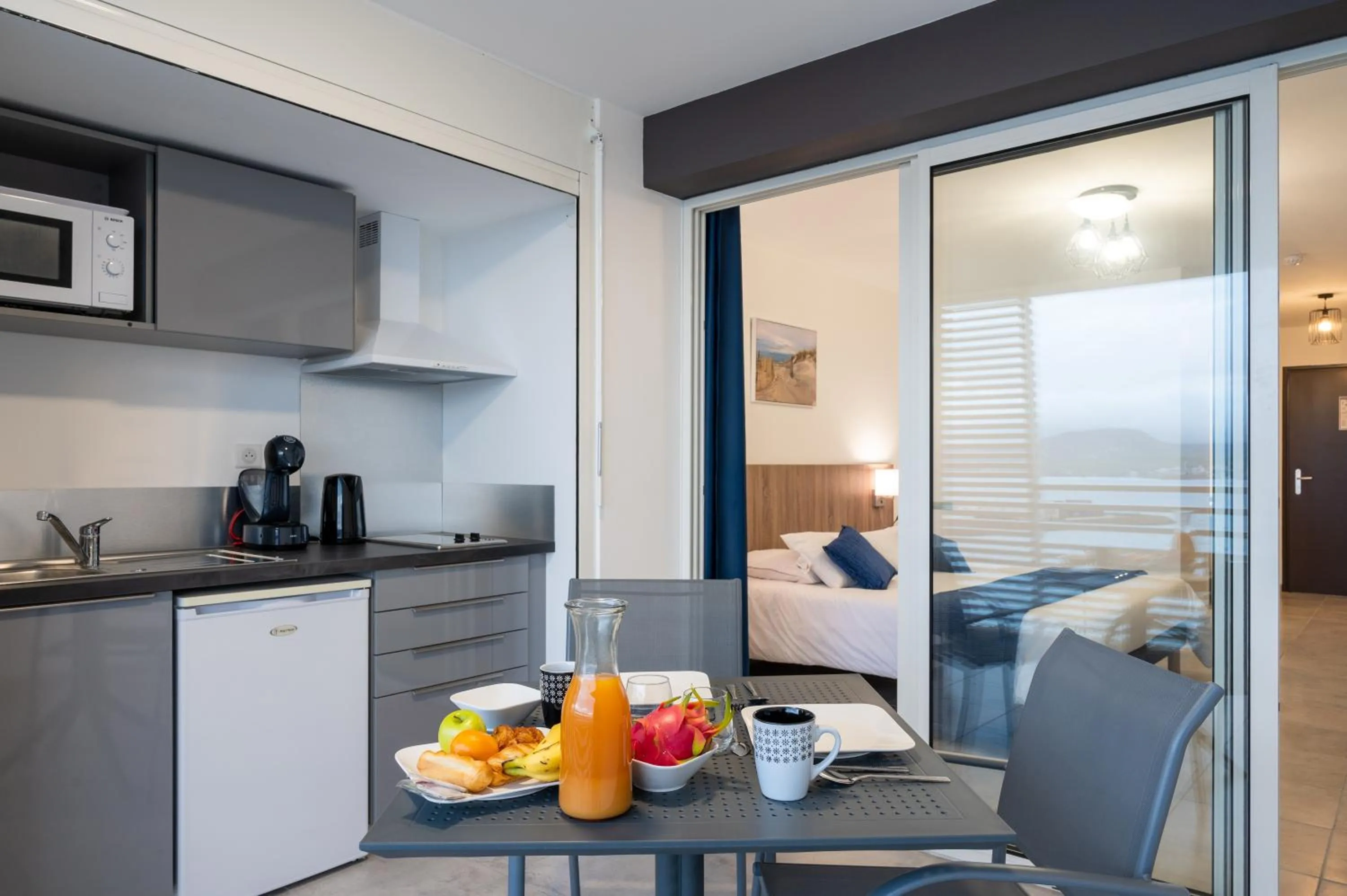 Coffee/tea facilities in B&B HOME Fort-de-France Marina