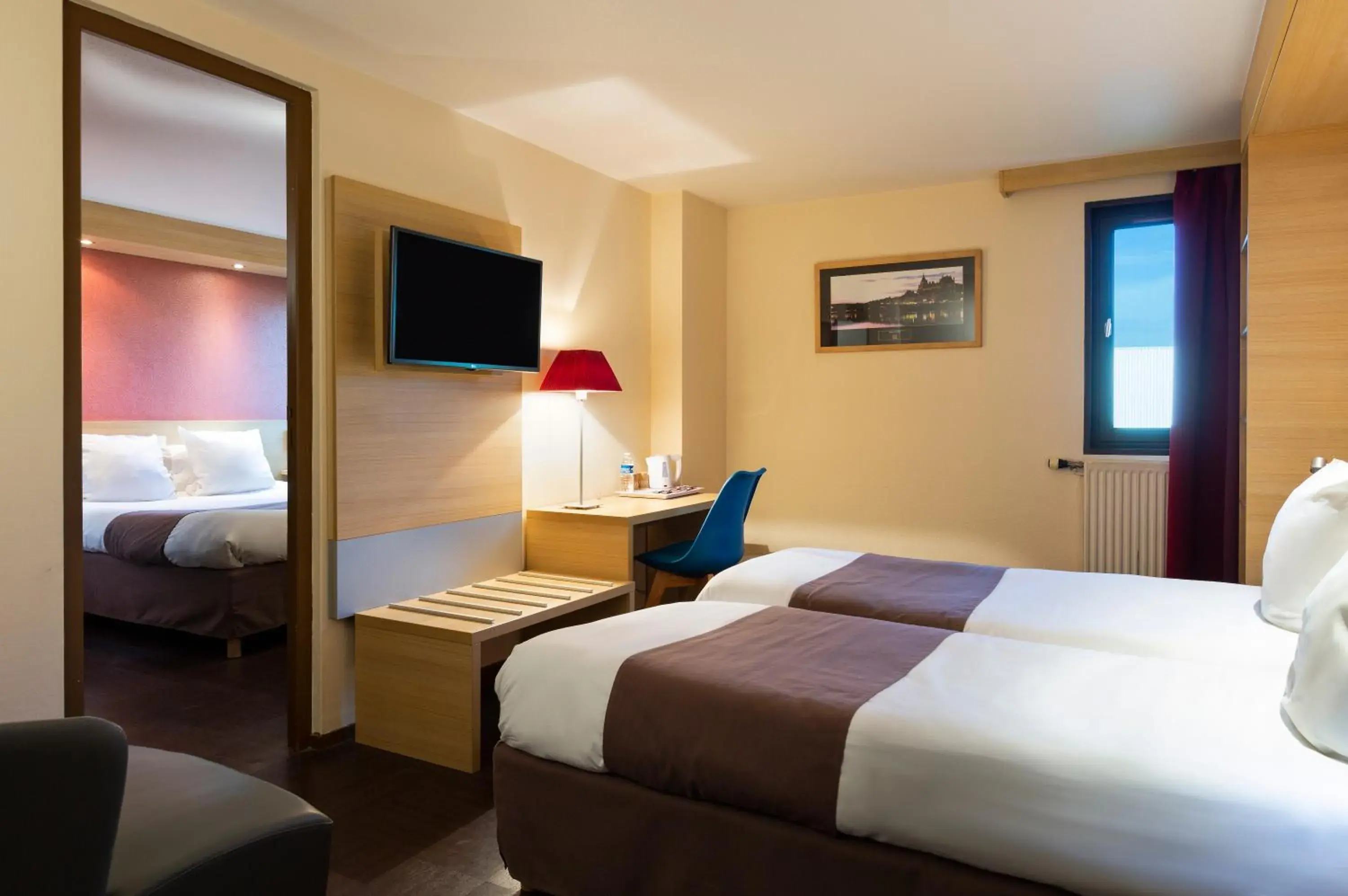 Bed in Comfort Hotel Pithiviers Bed in Comfort Hotel Pithiviers