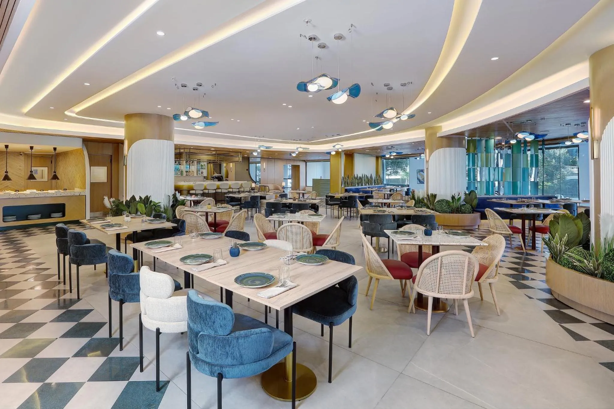 Restaurant/places to eat in voco Beirut Central District by IHG