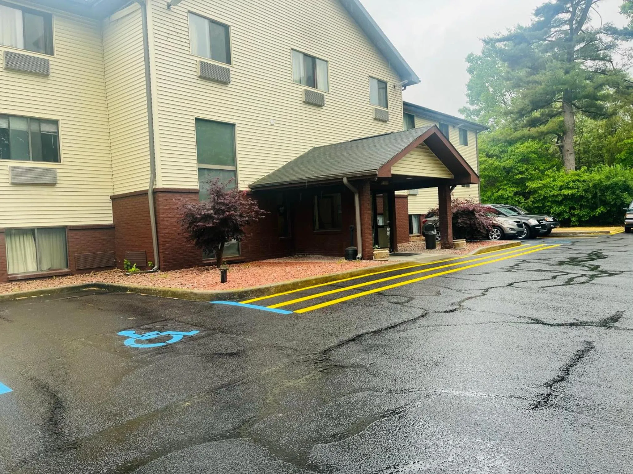 Property building in Rodeway Inn Whitehall