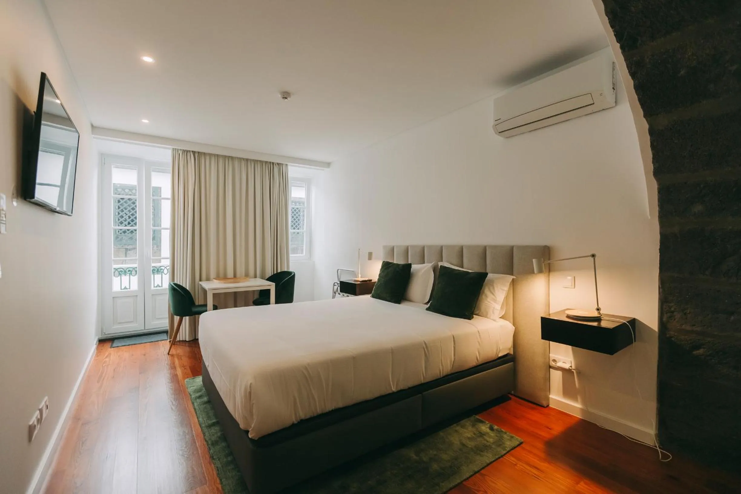 Bed in Azores Inn - Family Suites