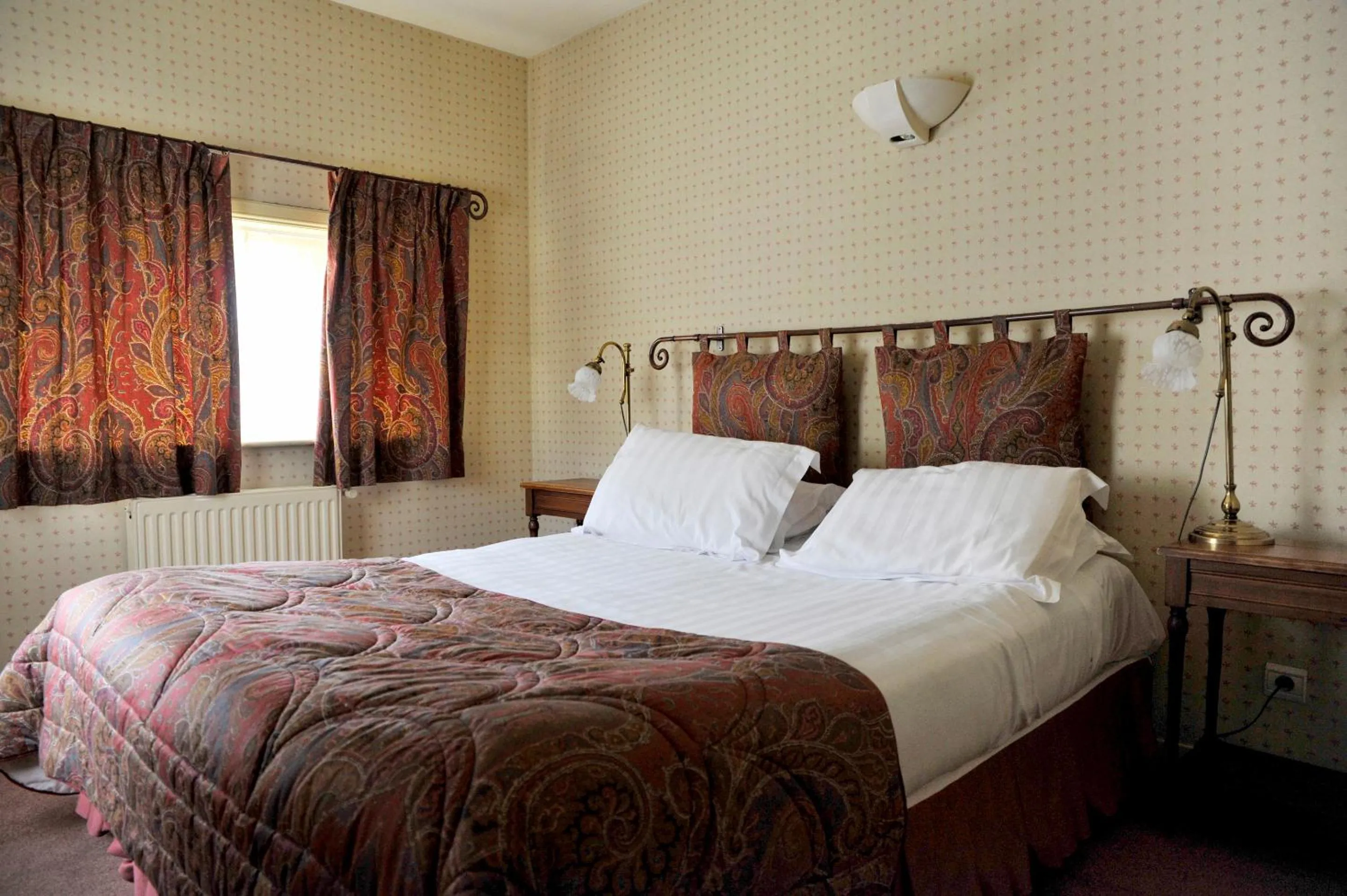 Bed in Best Western La Metairie