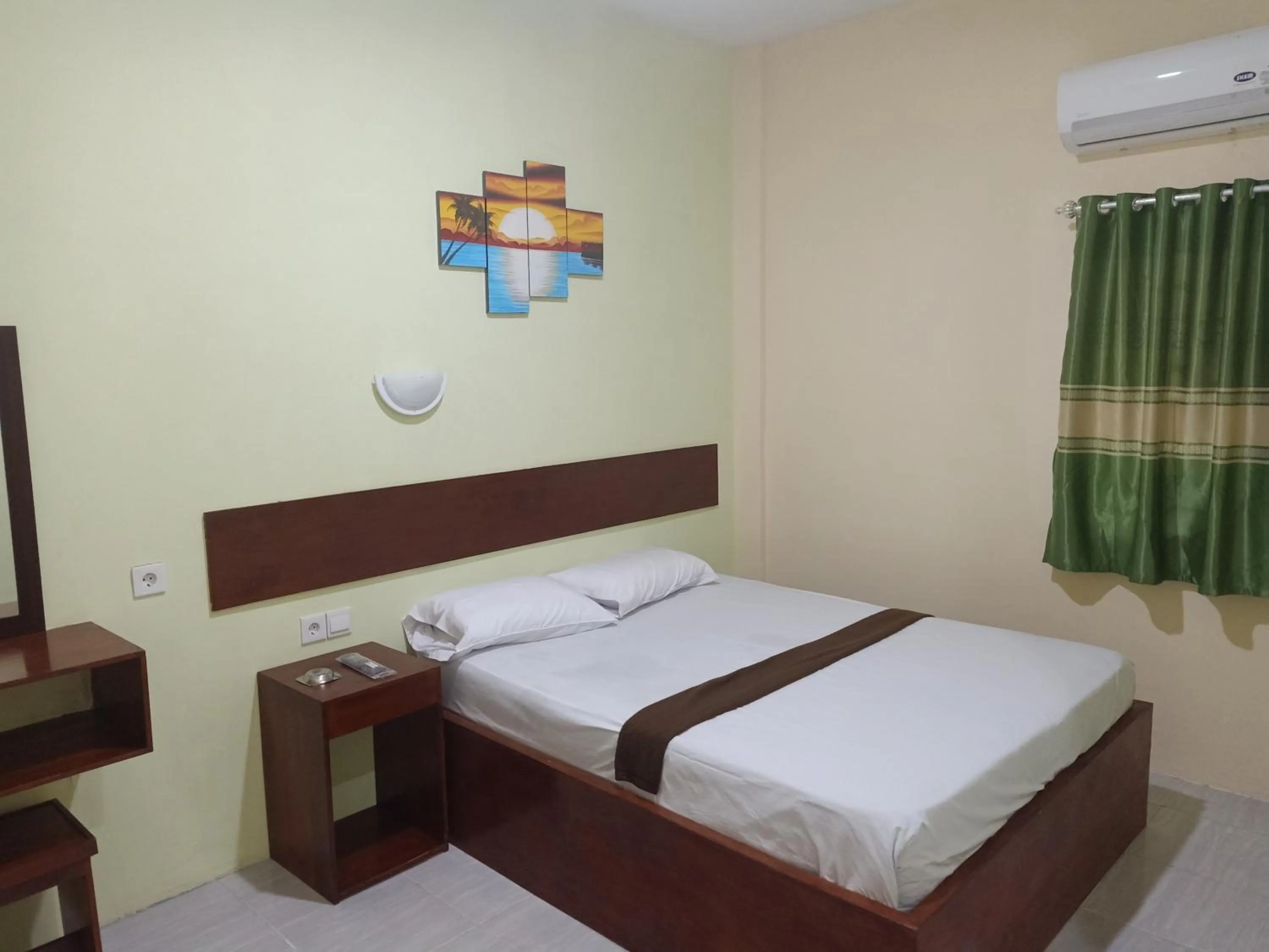 Bedroom, Bed in Wisma Cemara Dumai
